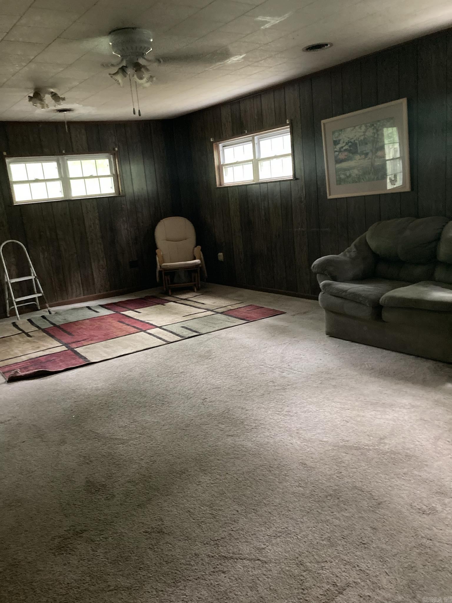 AVONDALE HEIGHTS - Residential