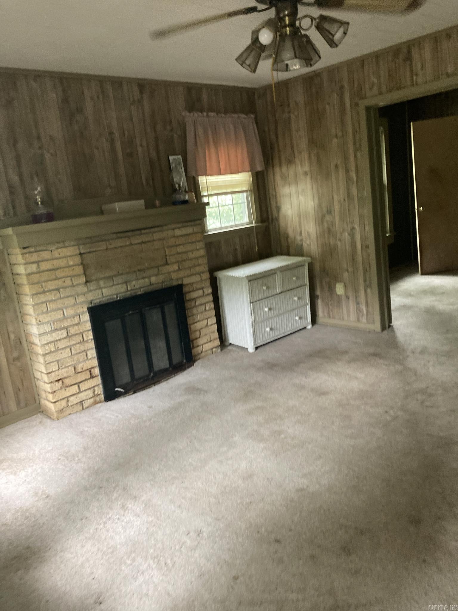 AVONDALE HEIGHTS - Residential