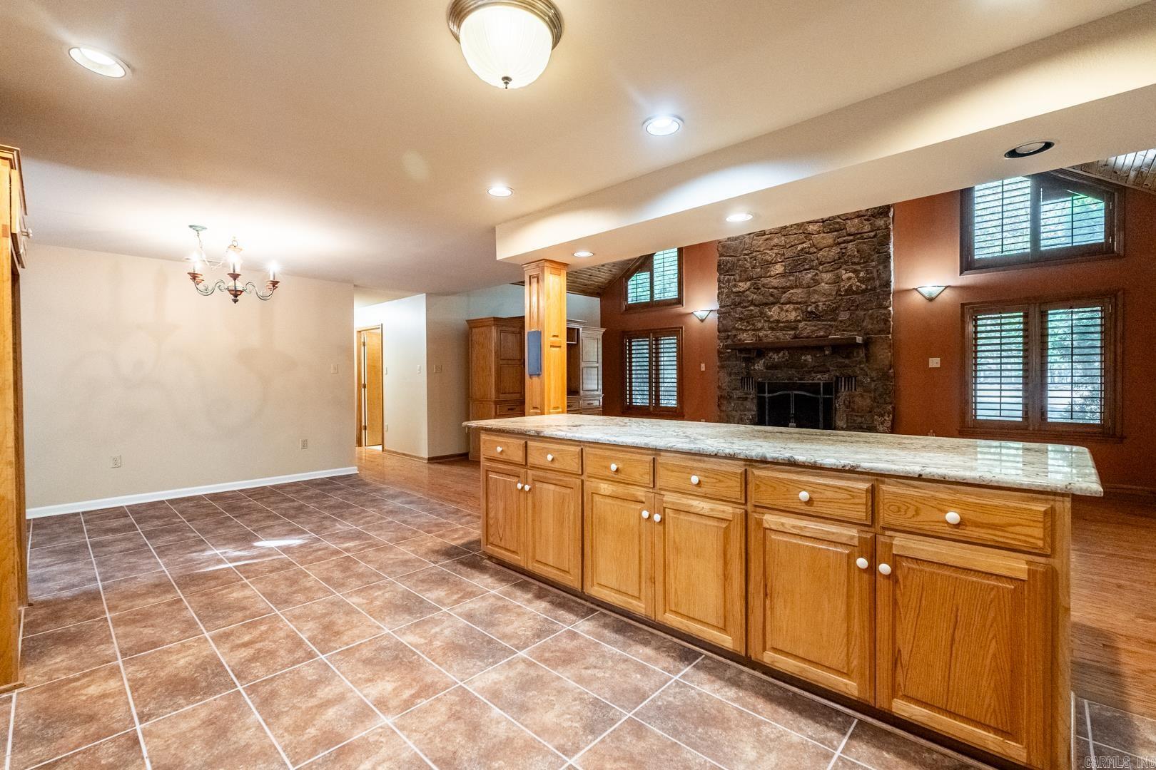 LAWSON OAKS - Residential