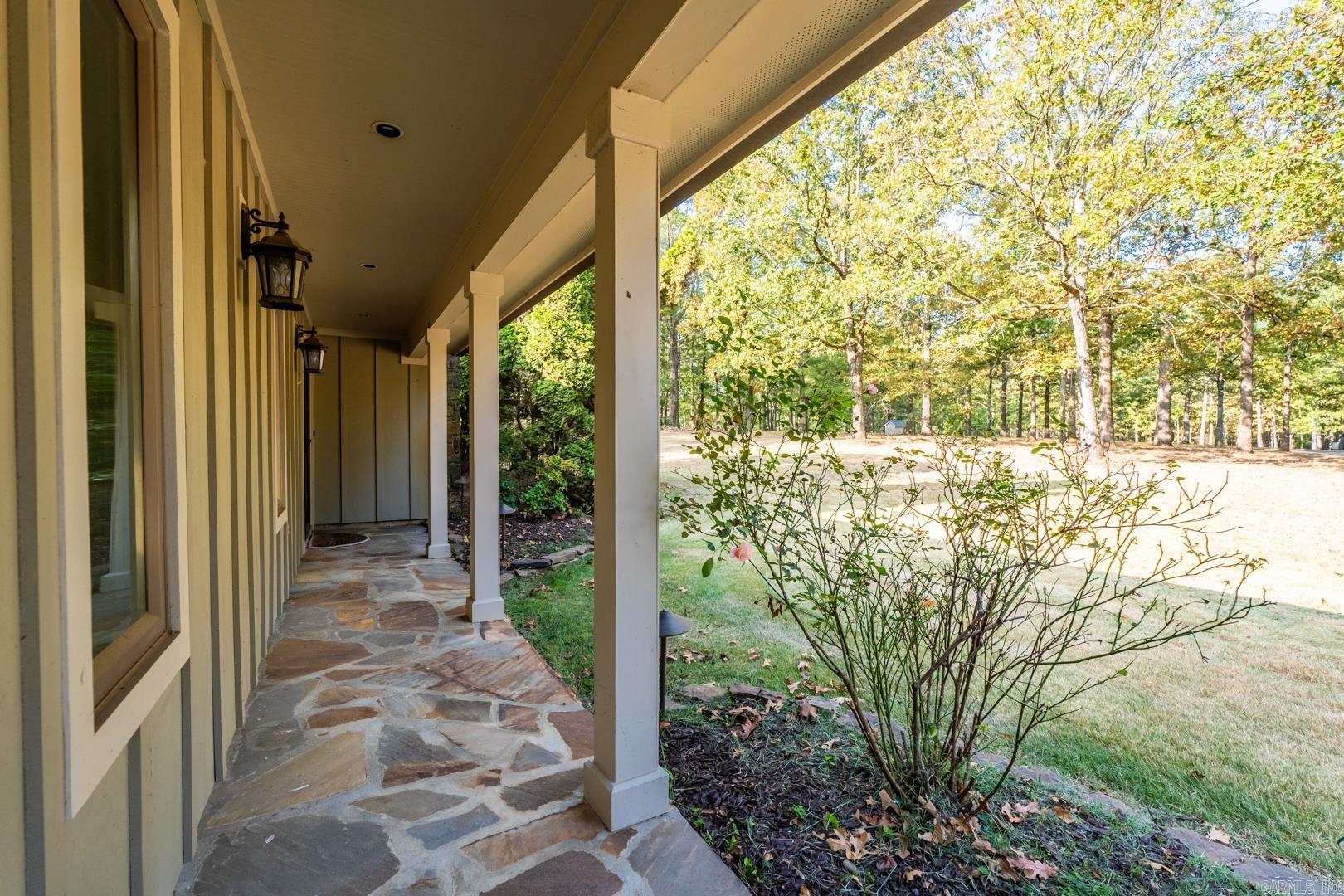 LAWSON OAKS - Residential