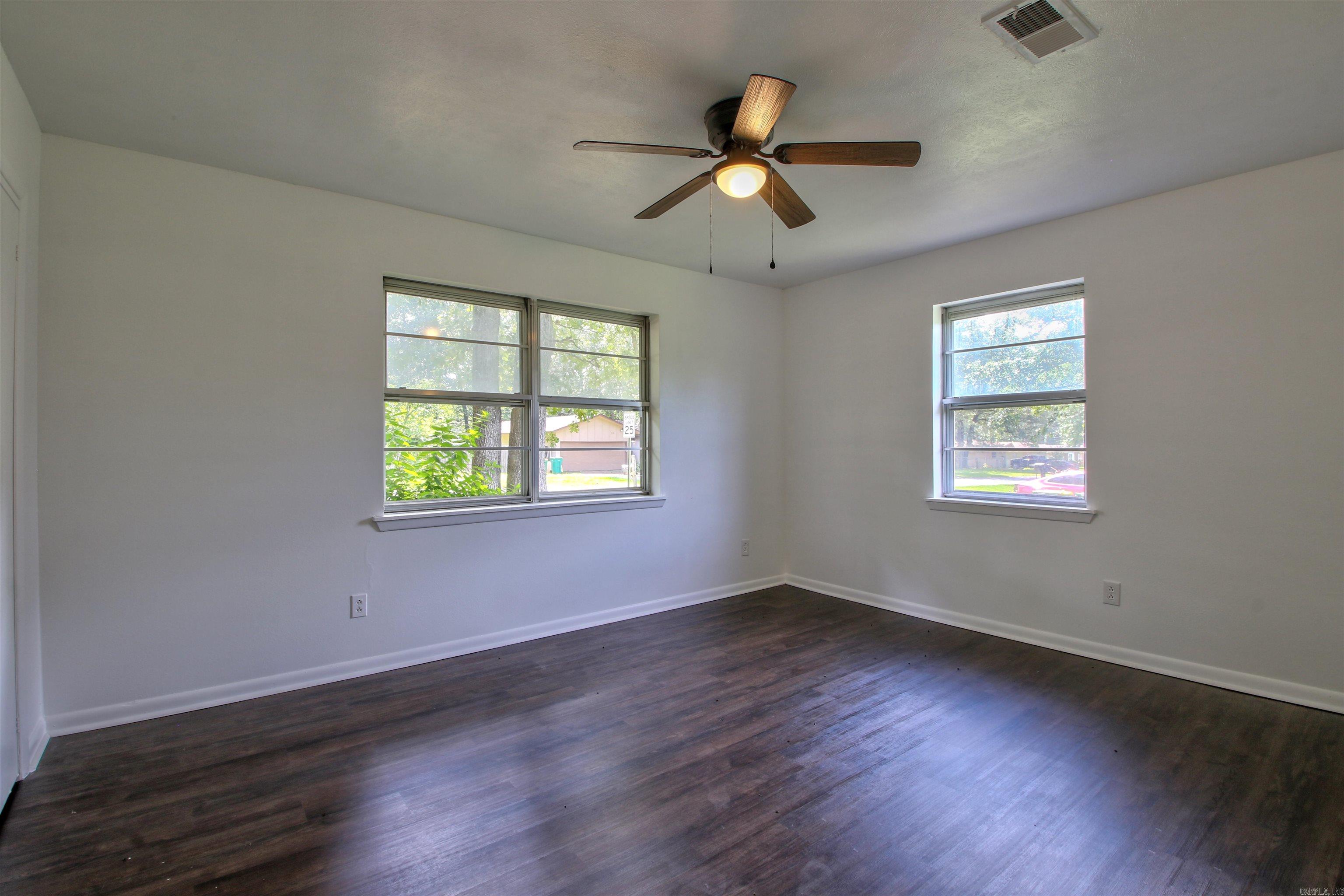 ARBOR OAKS - Residential