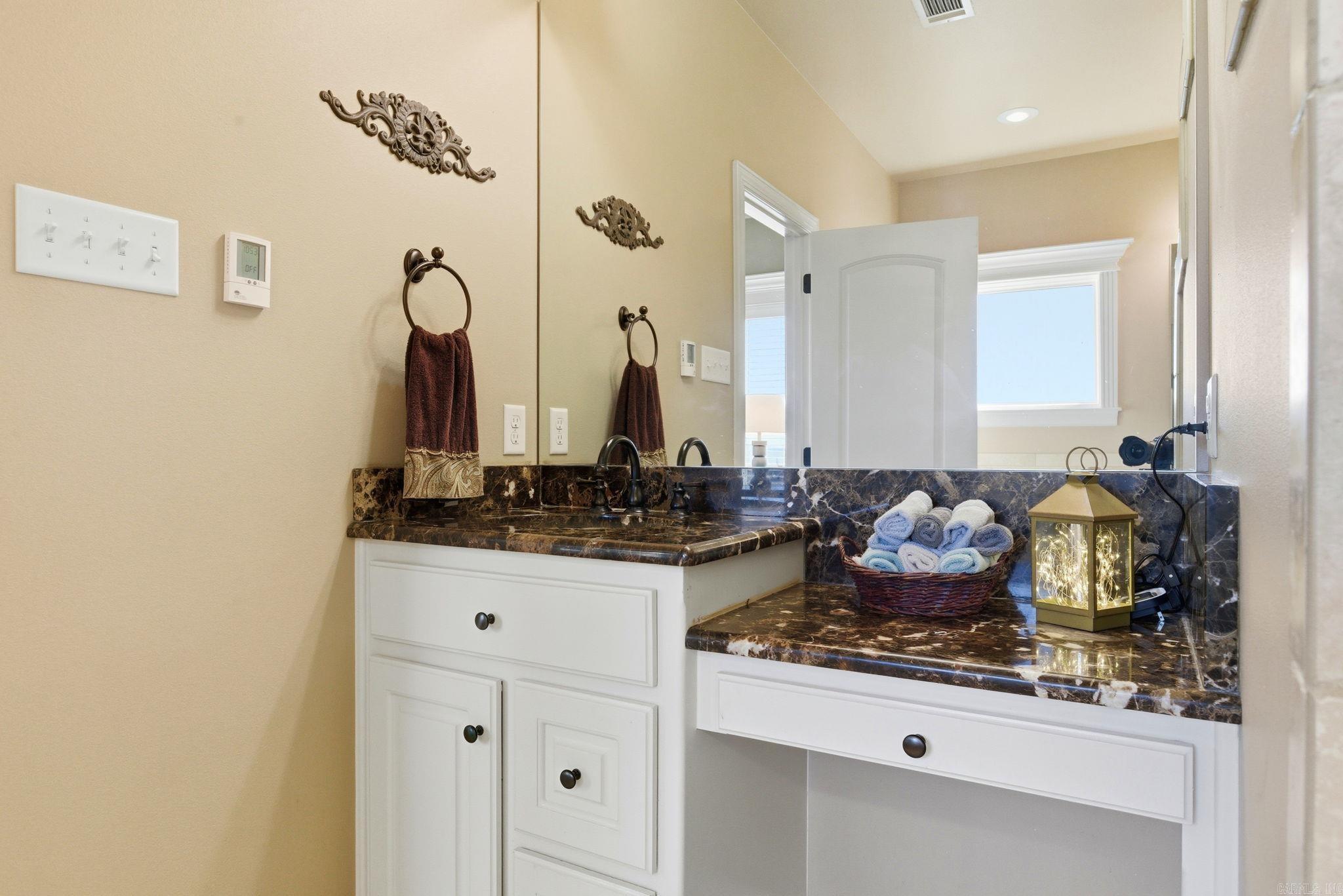 MAJESTIC POINTE - Residential