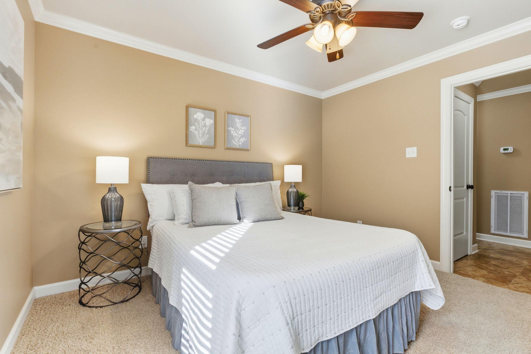 MAJESTIC POINTE - Residential