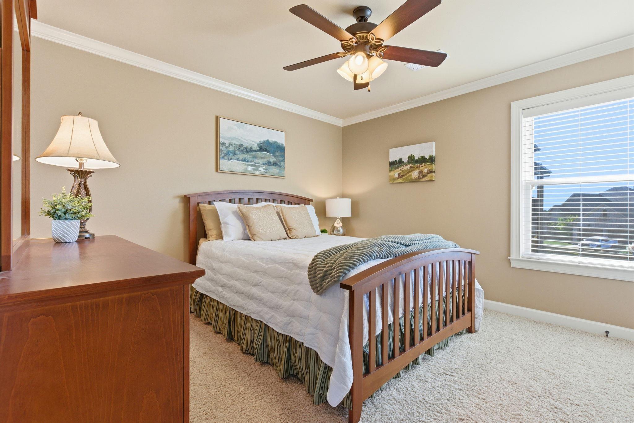 MAJESTIC POINTE - Residential