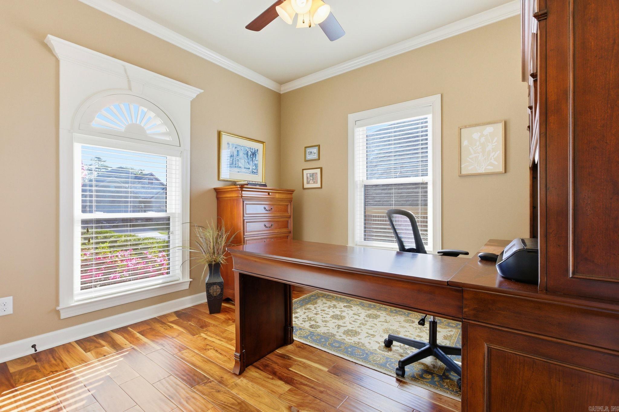 MAJESTIC POINTE - Residential