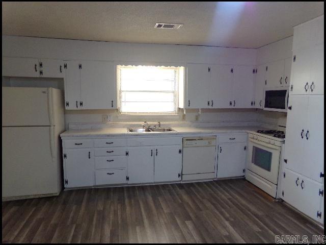 Lincoln Park - Residential Lease