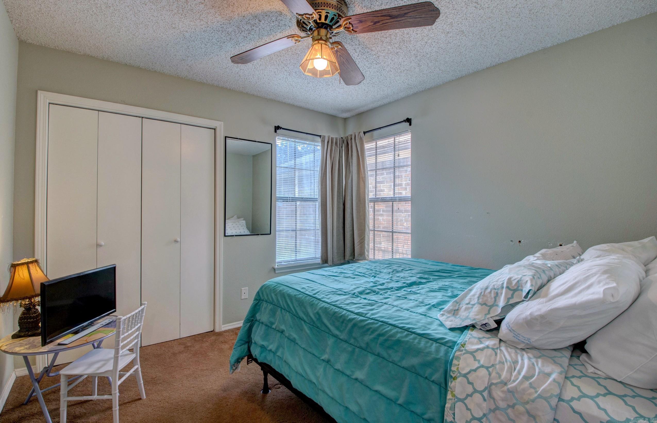OTTER CREEK COMMUNITY - Residential