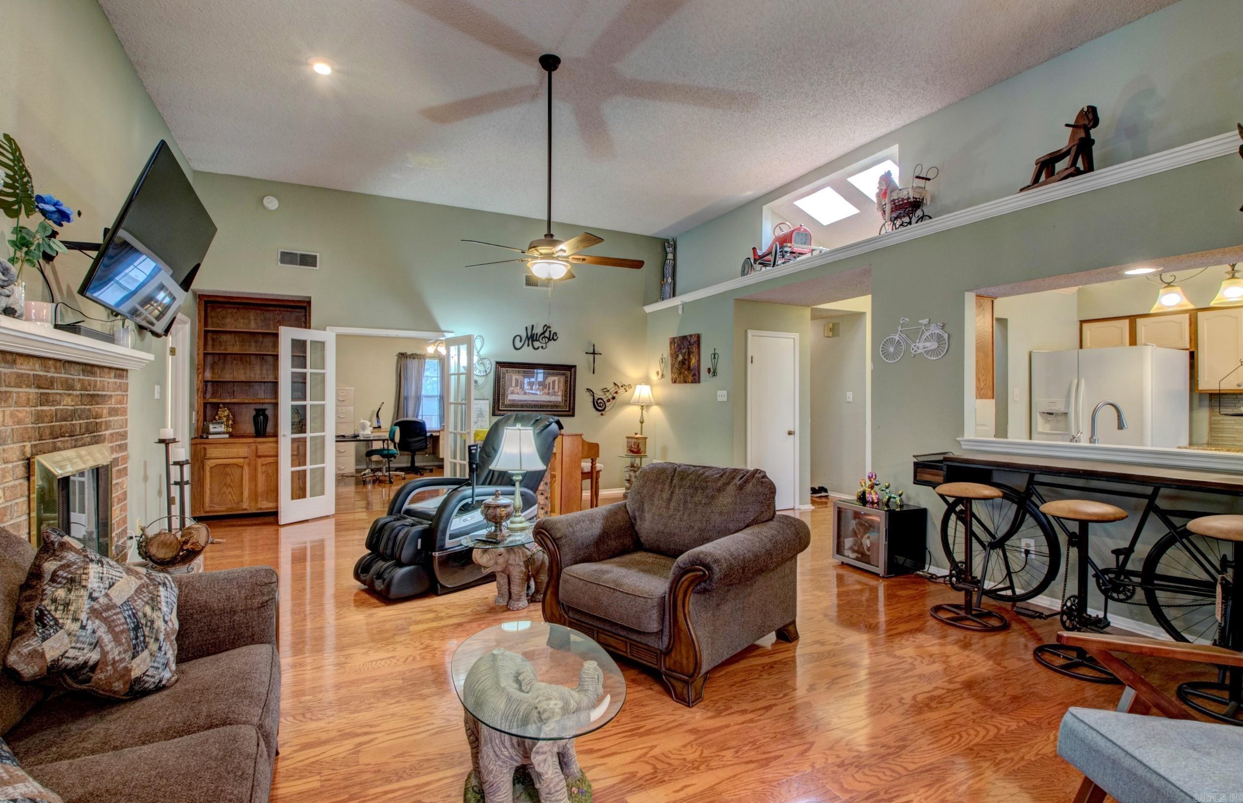 OTTER CREEK COMMUNITY - Residential
