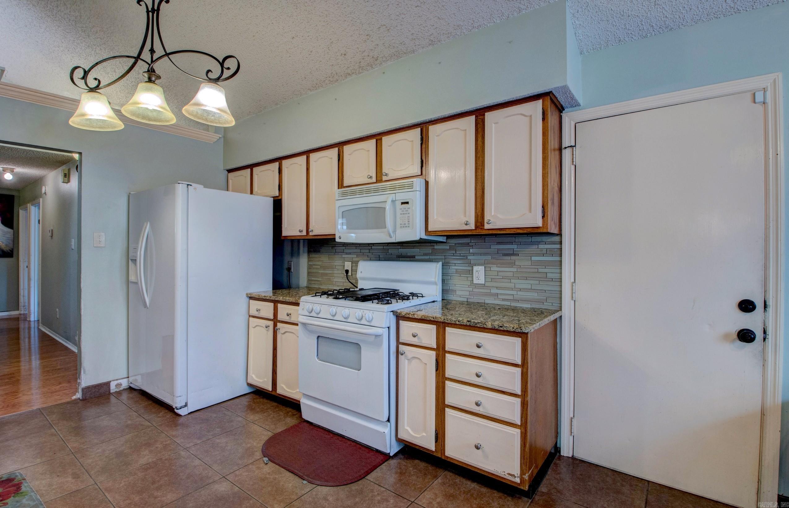 OTTER CREEK COMMUNITY - Residential