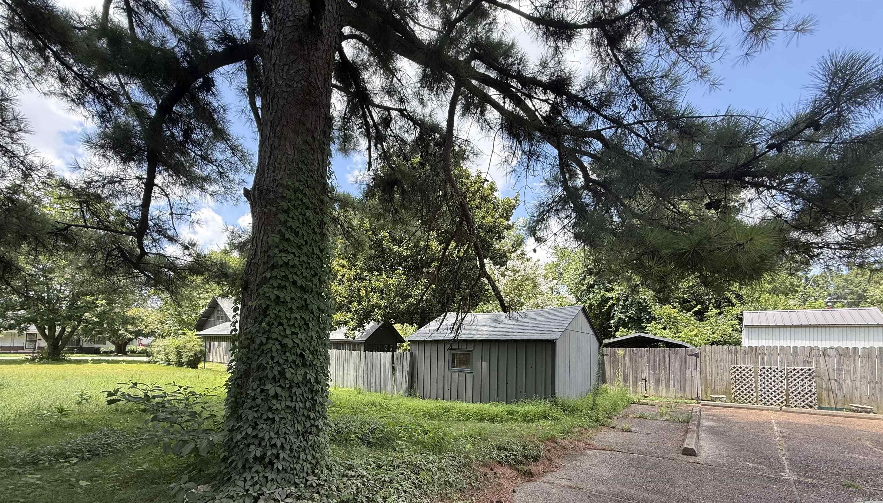 ROLFE AND WMS ADDN - Residential