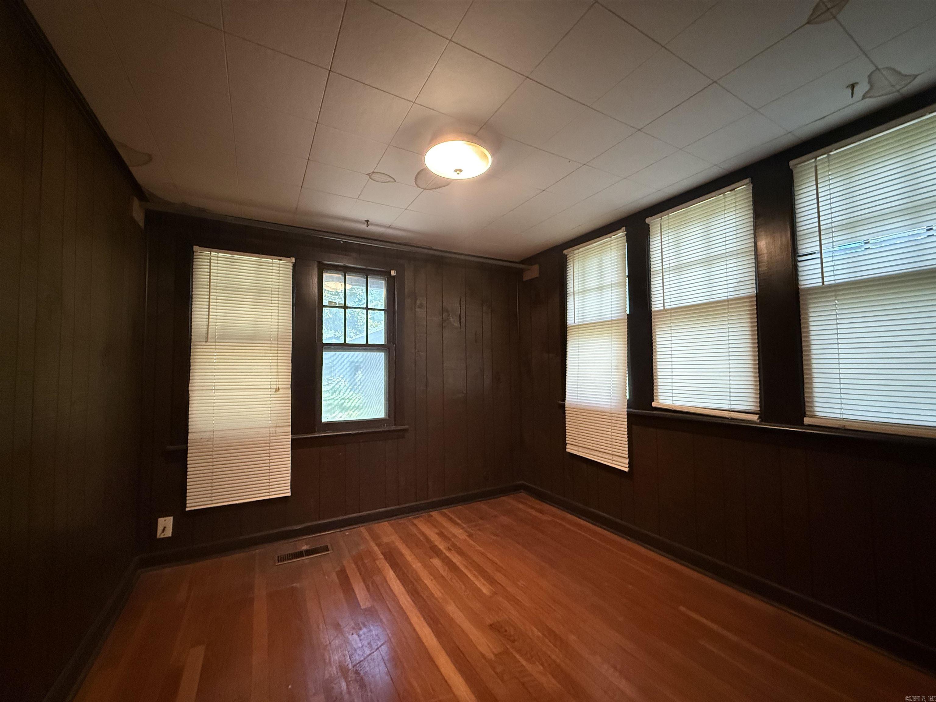 ROLFE AND WMS ADDN - Residential