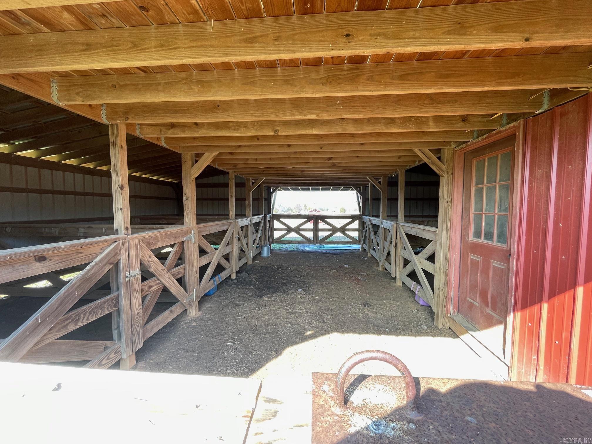 Metes & Bounds - Land