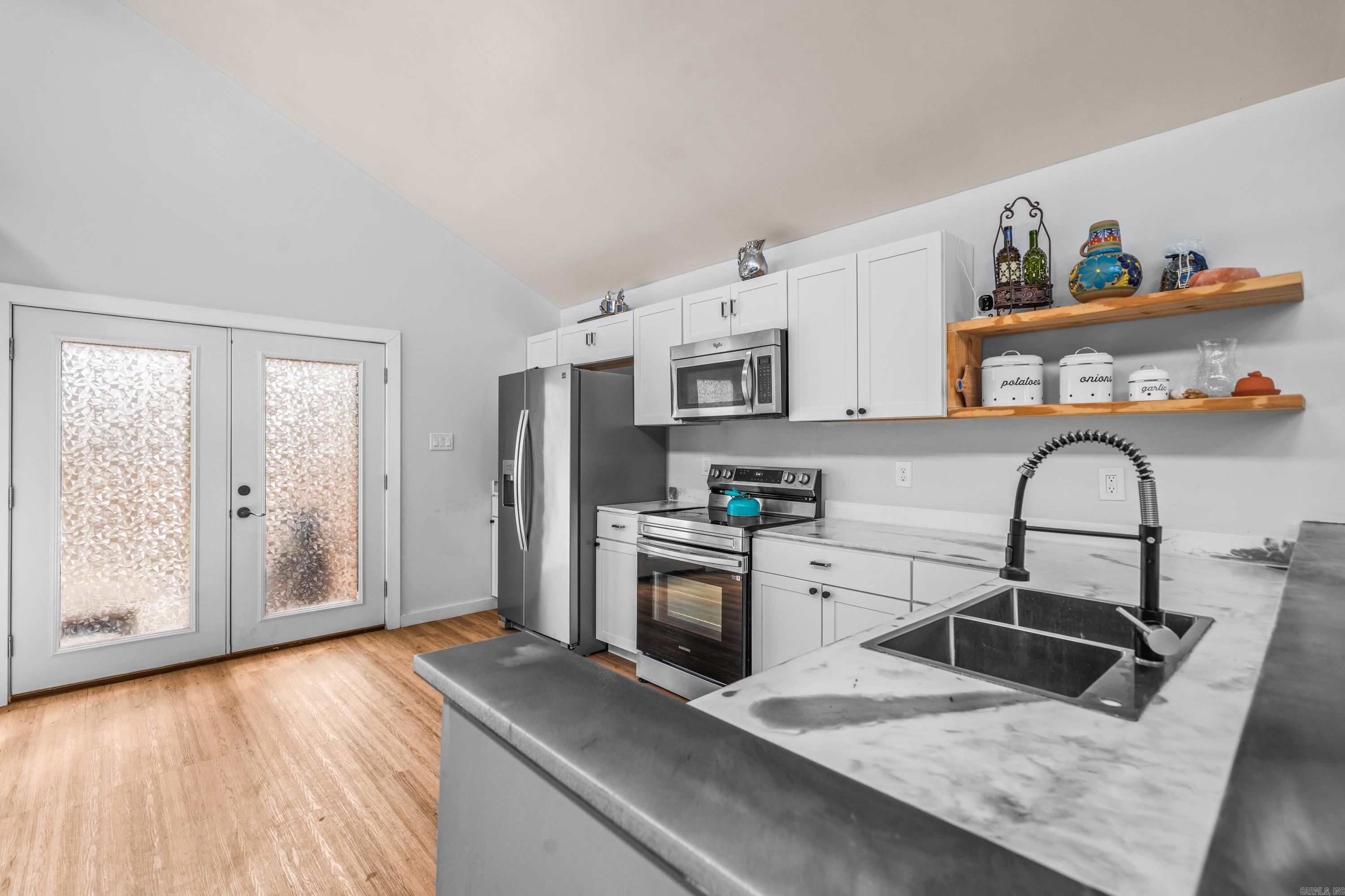 WYATTS - Residential