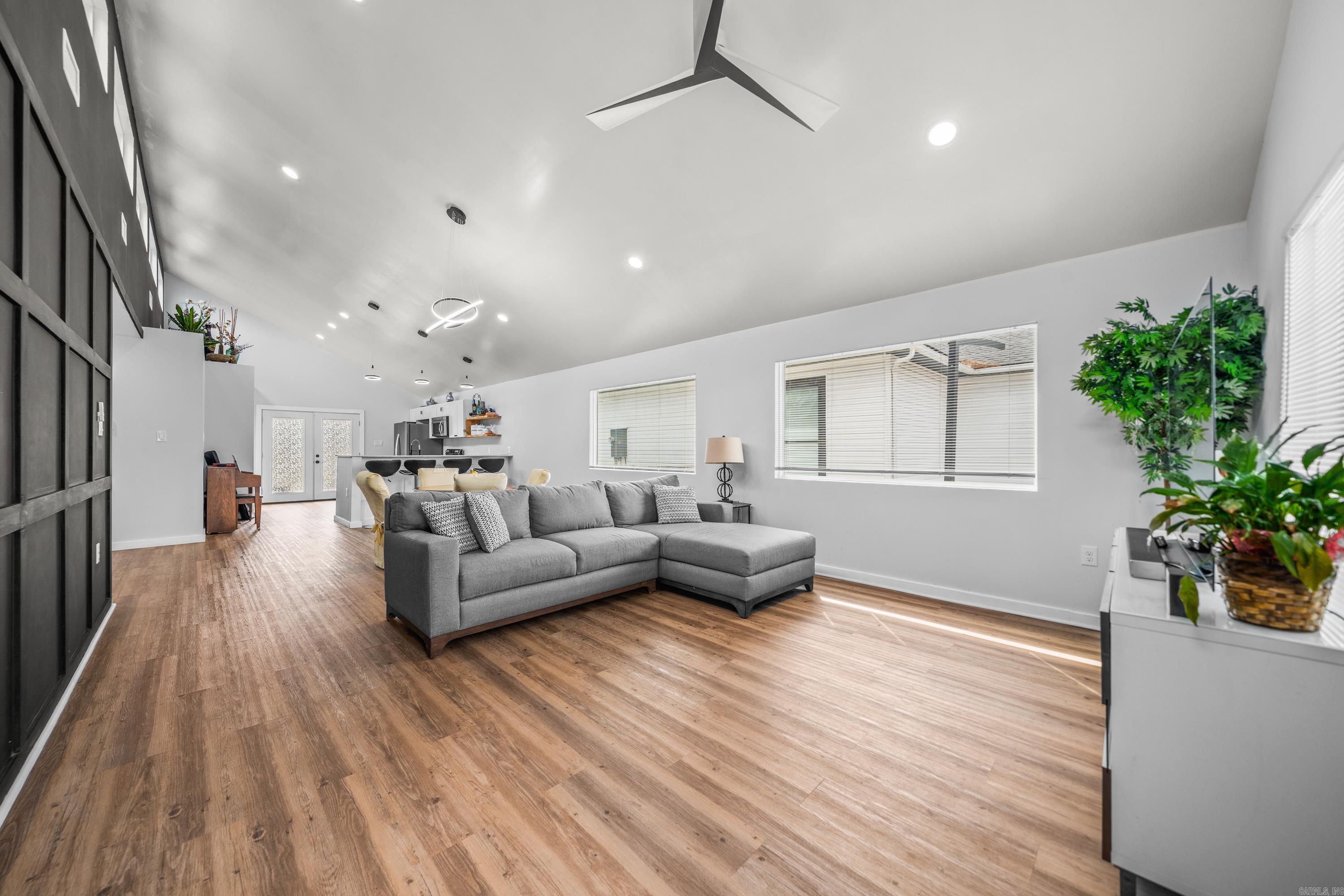 WYATTS - Residential