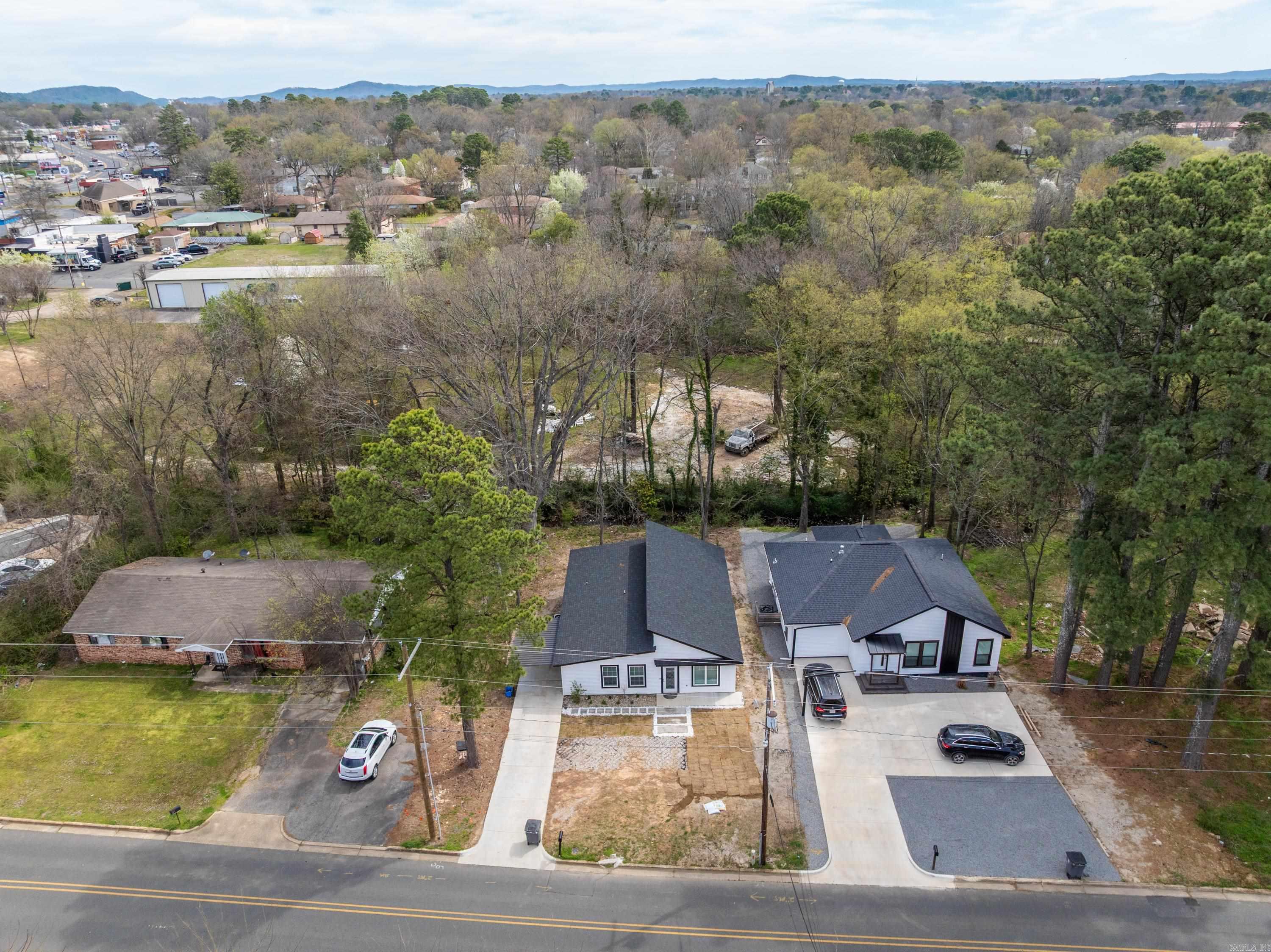 WYATTS - Residential