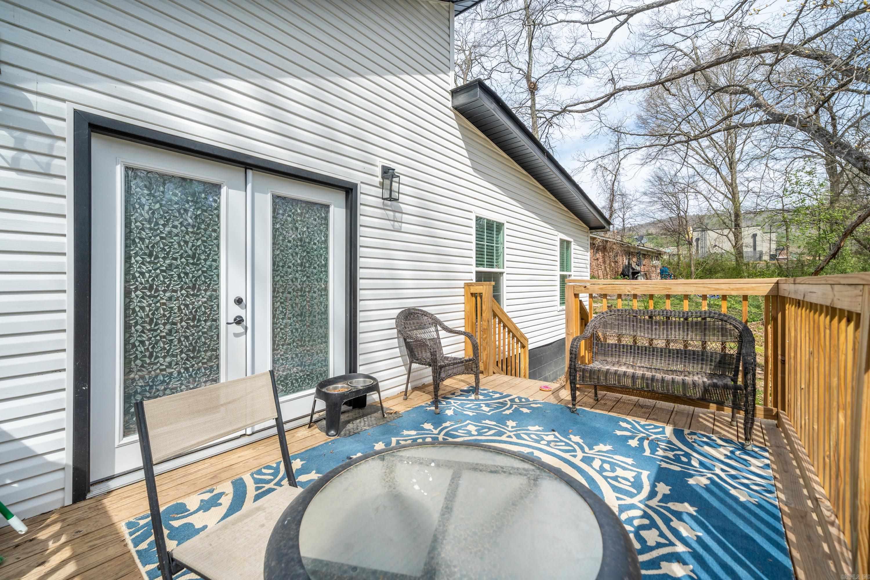 WYATTS - Residential
