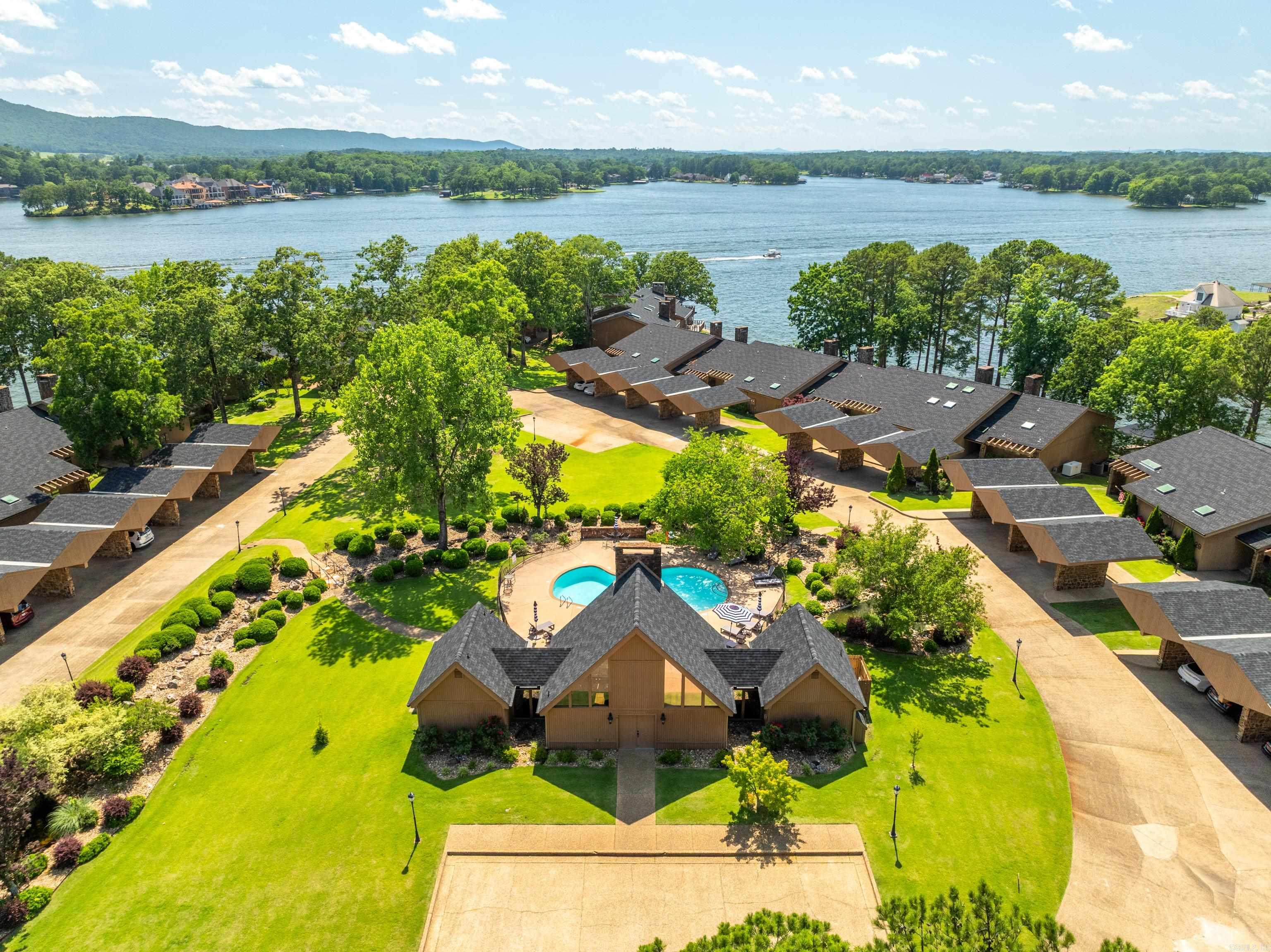 Hamilton Pointe HPR Phase III - Residential