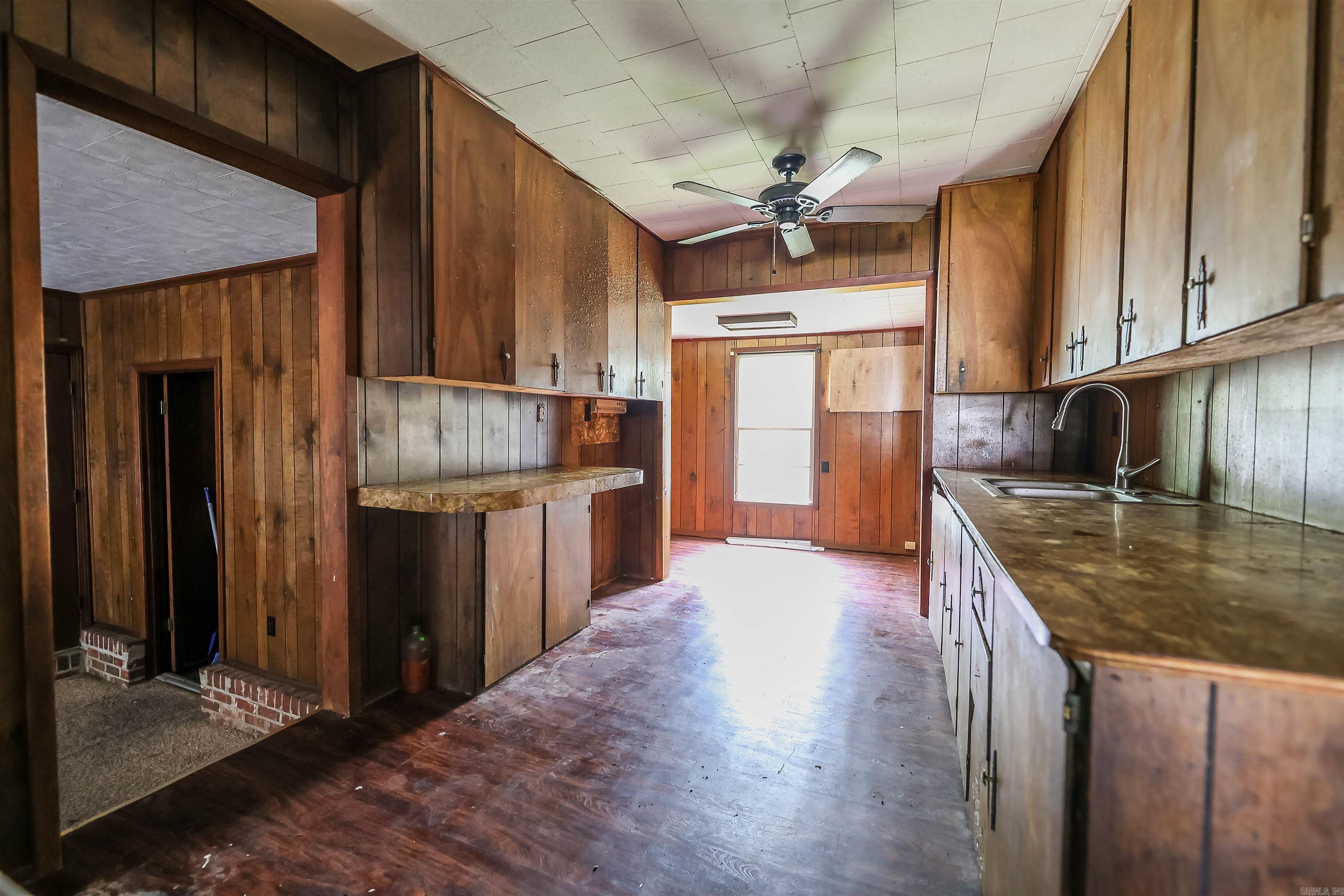 Thompson Heights - Residential