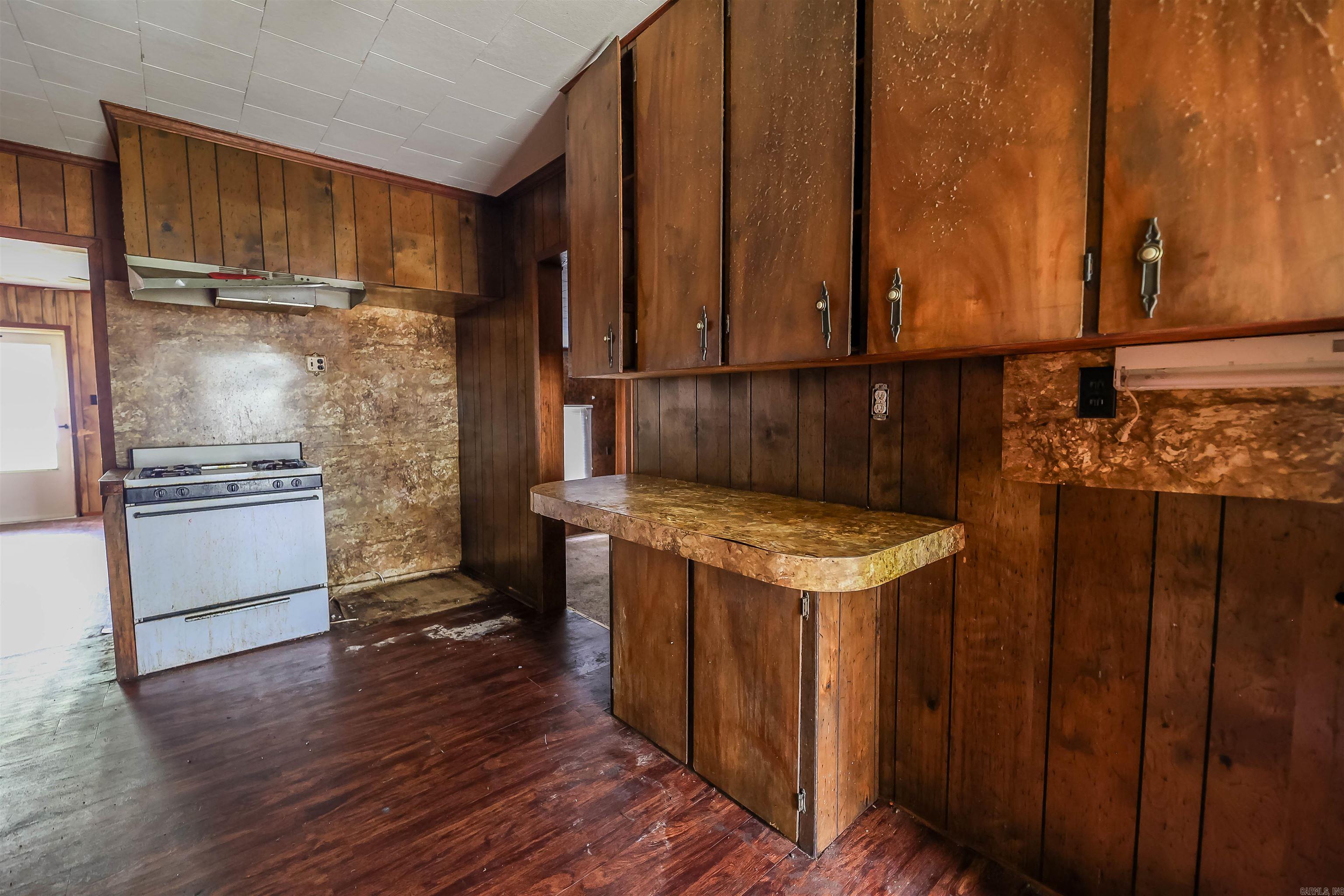 Thompson Heights - Residential