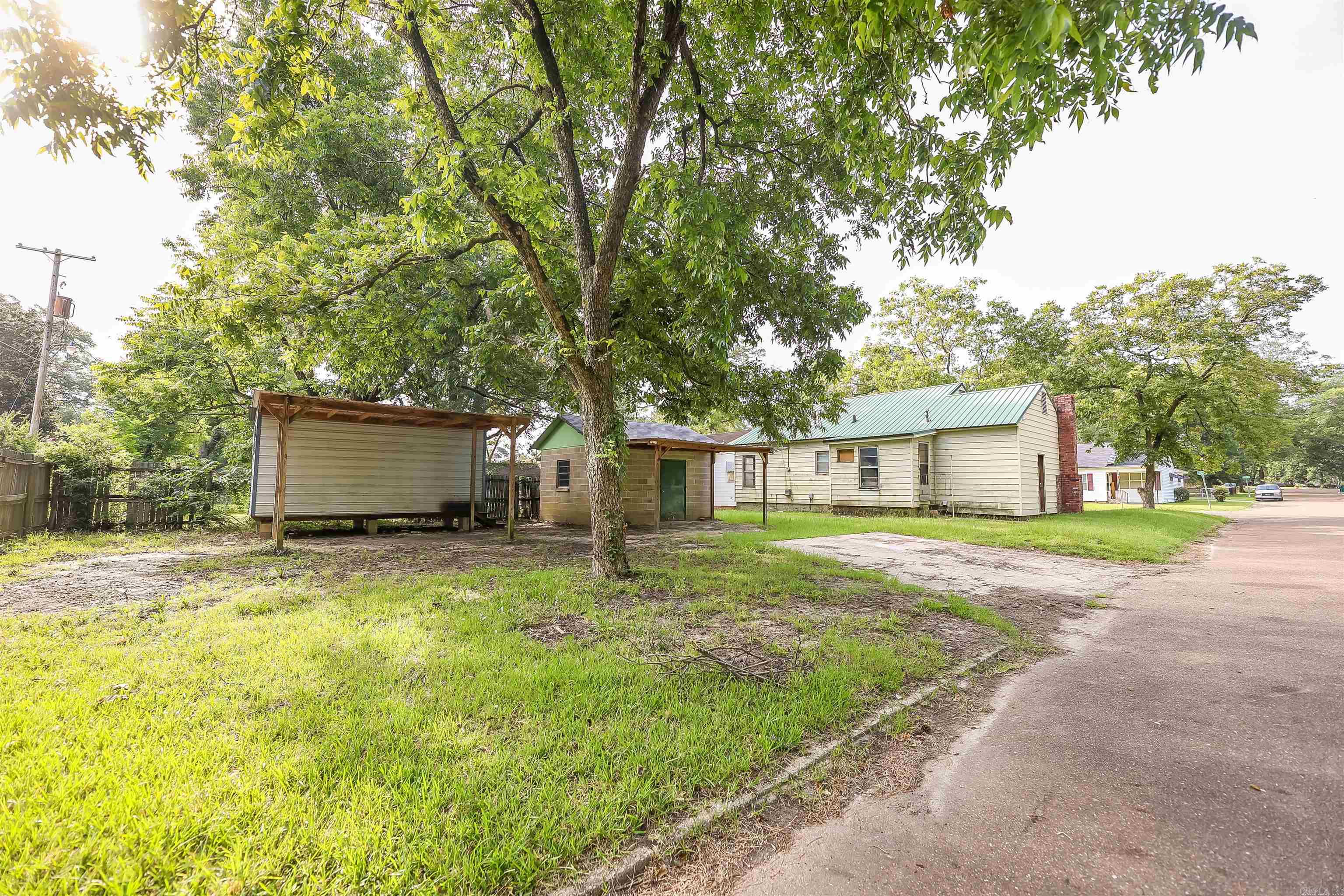 Thompson Heights - Residential