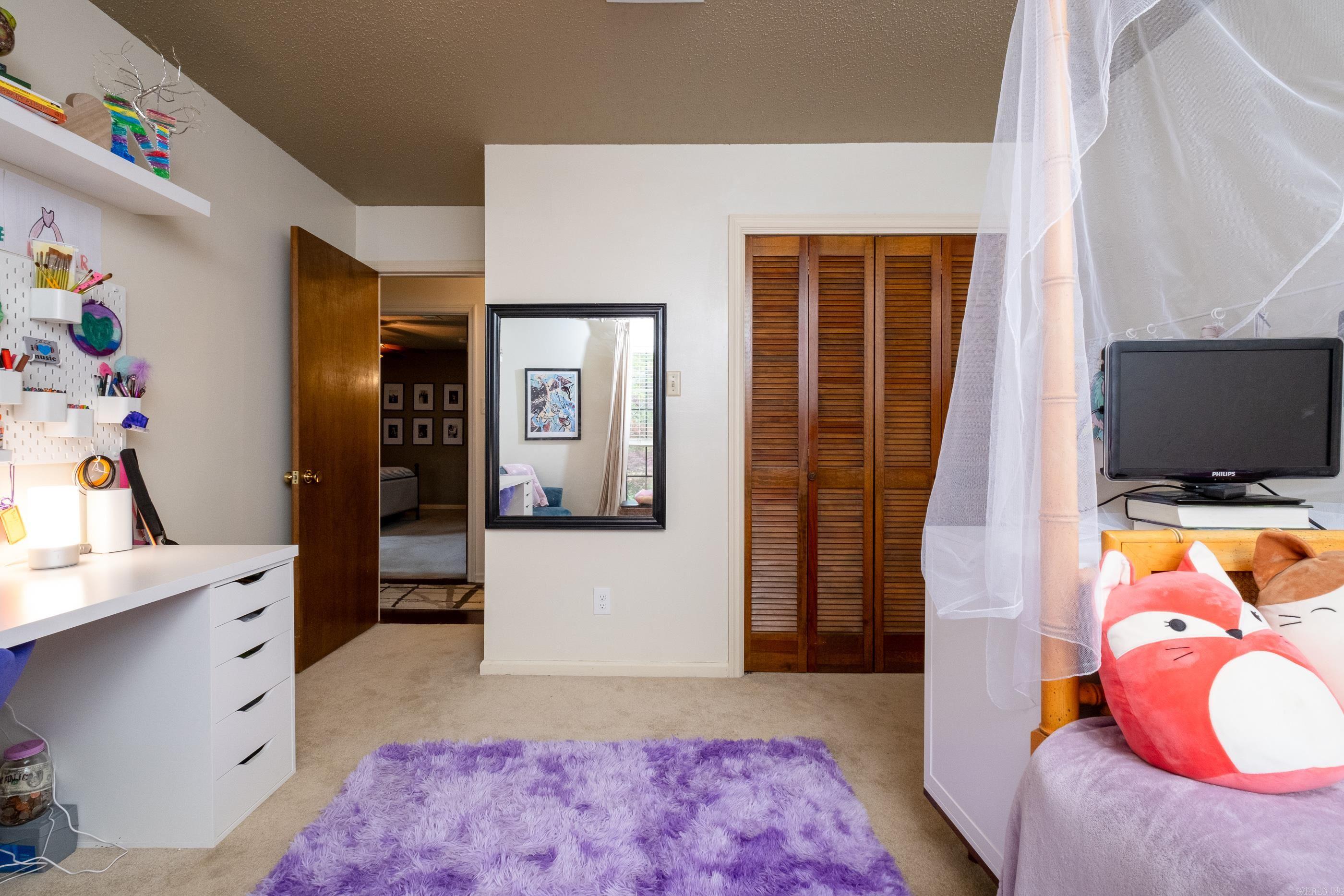 MARLOWE MANOR - Residential