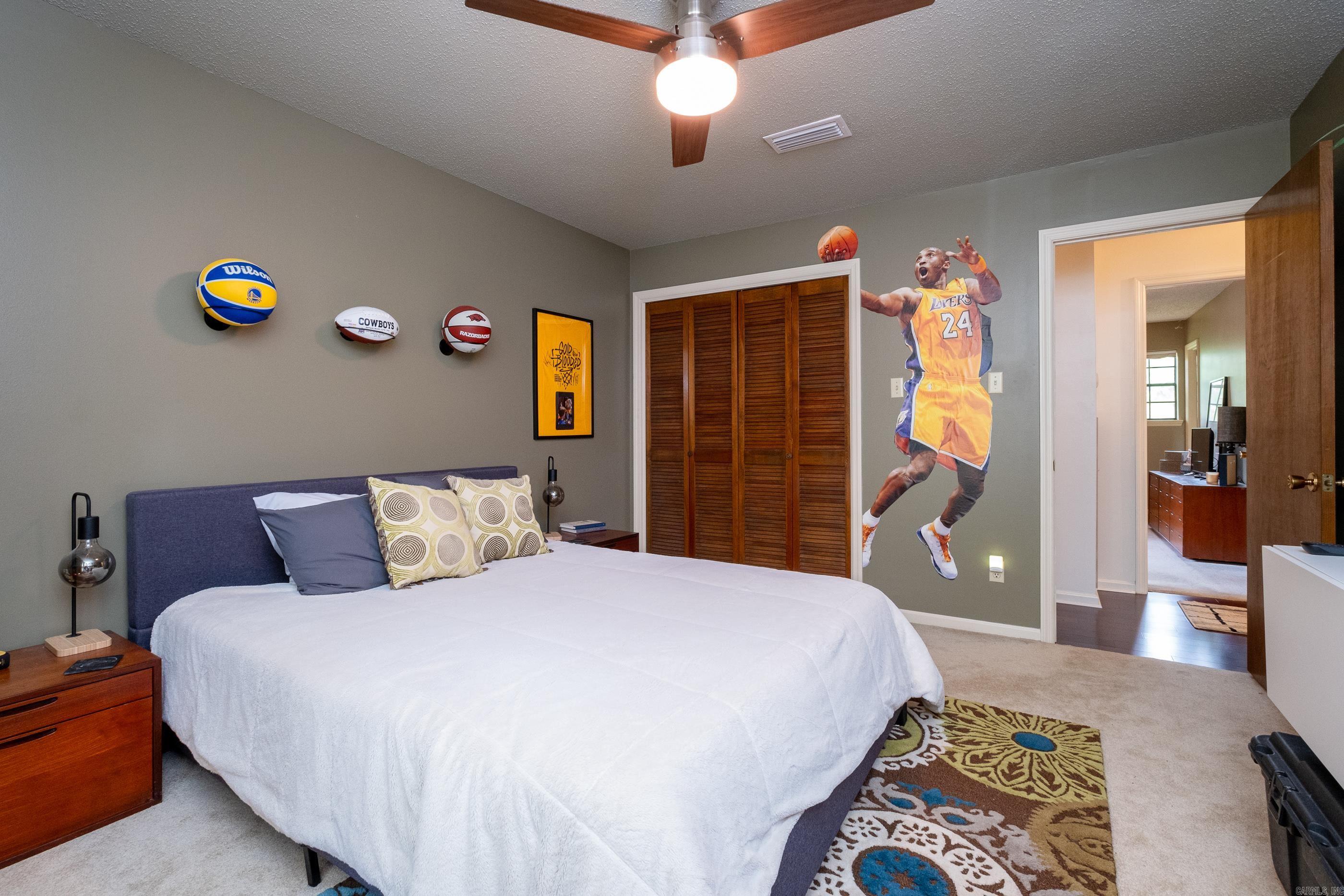 MARLOWE MANOR - Residential