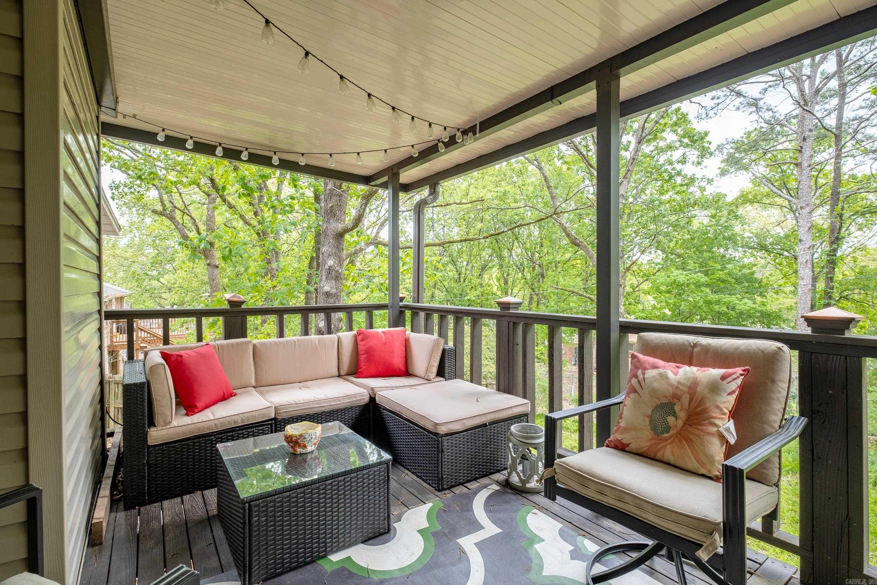 MARLOWE MANOR - Residential