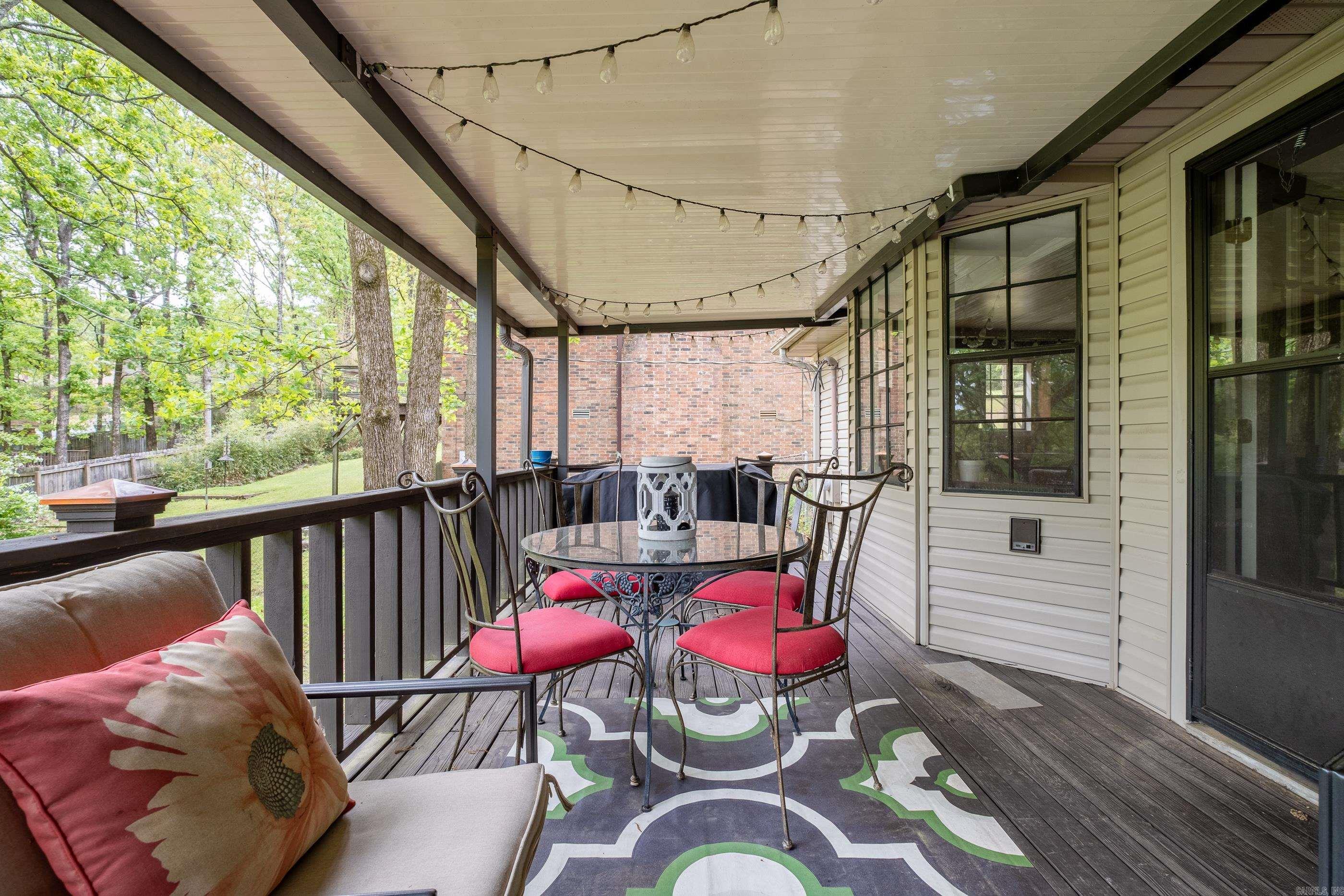 MARLOWE MANOR - Residential