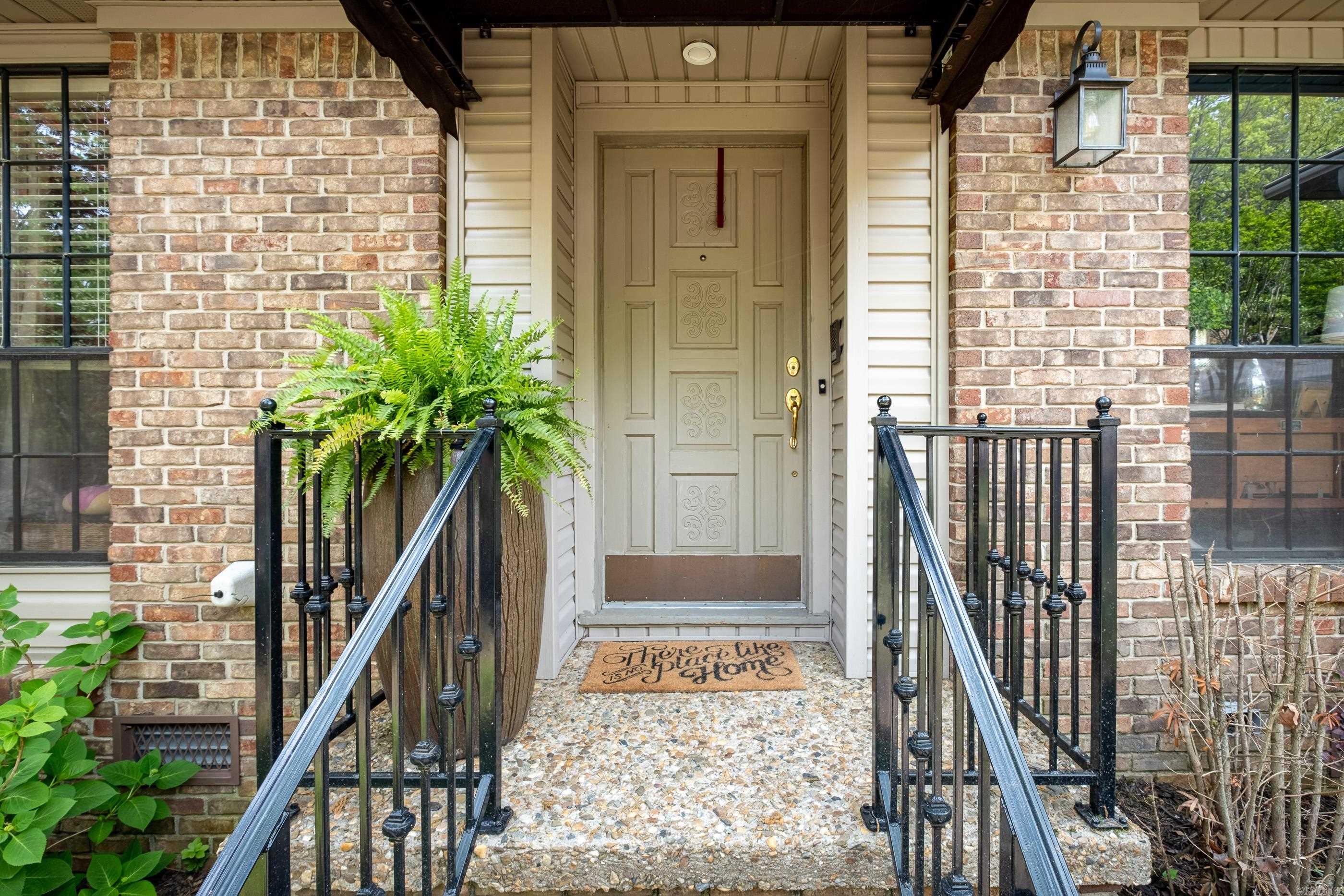 MARLOWE MANOR - Residential