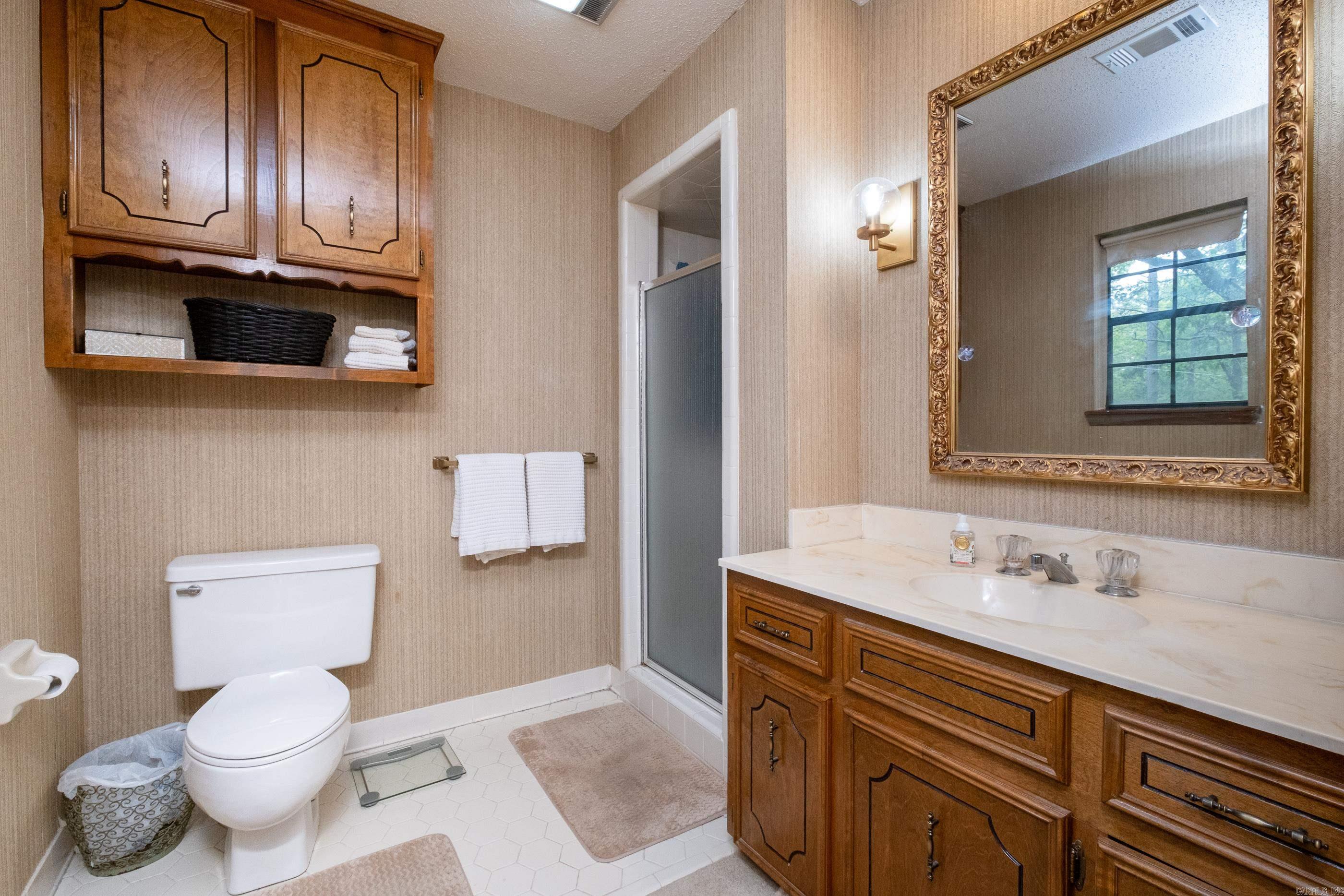 MARLOWE MANOR - Residential