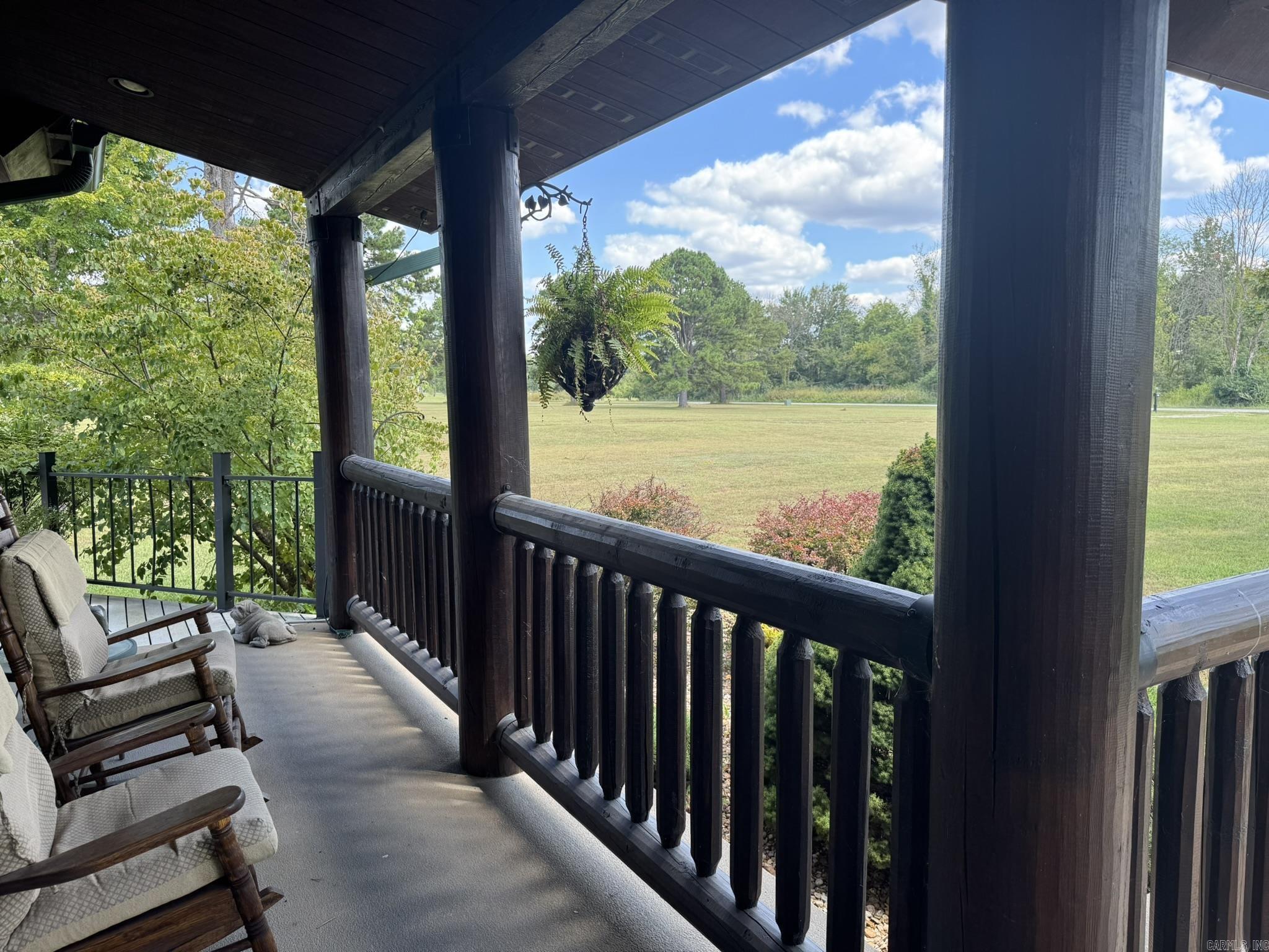 RIVER SIDE MEADOWS - Residential