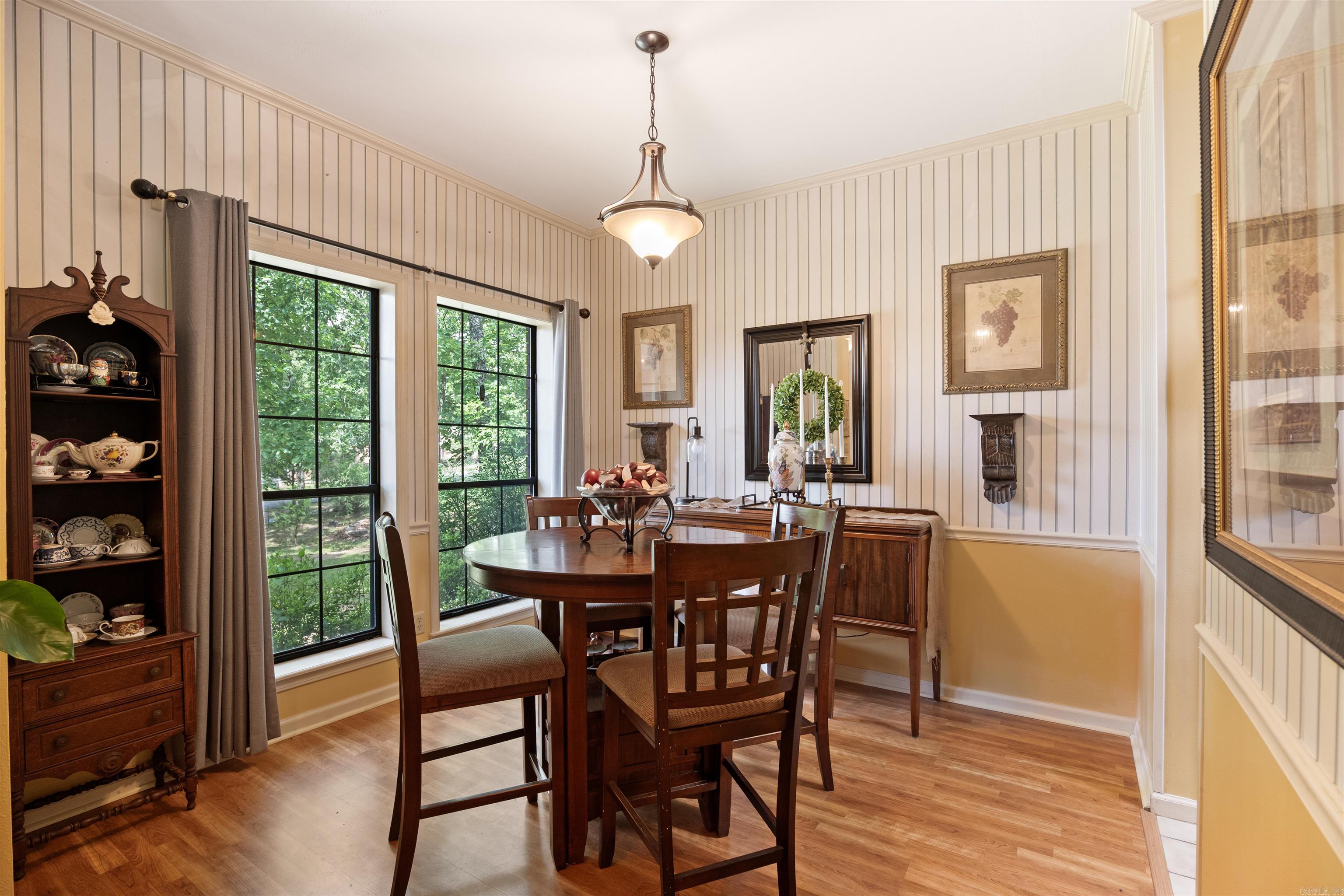 PINECREST MANOR ESTATES - Residential