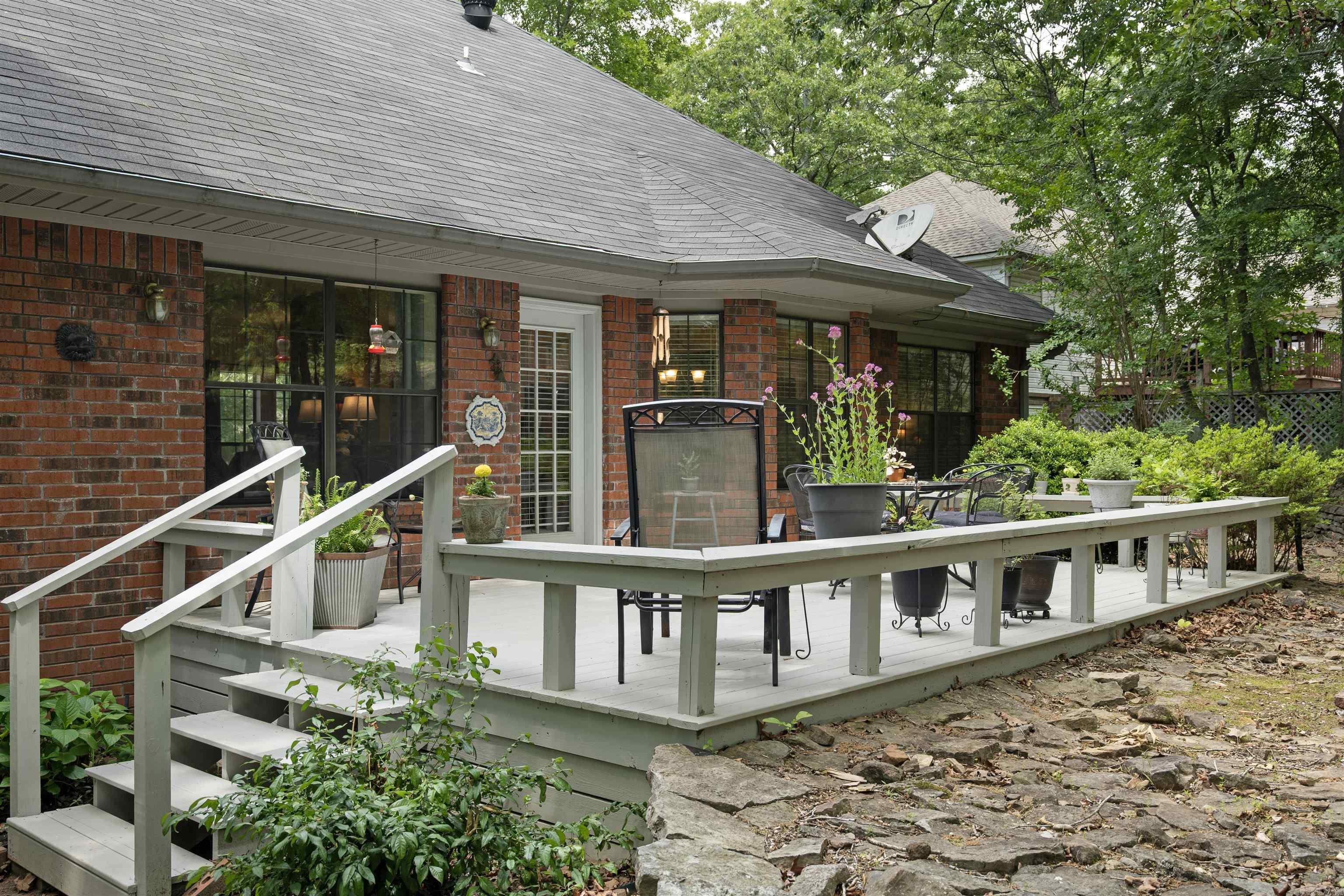 PINECREST MANOR ESTATES - Residential