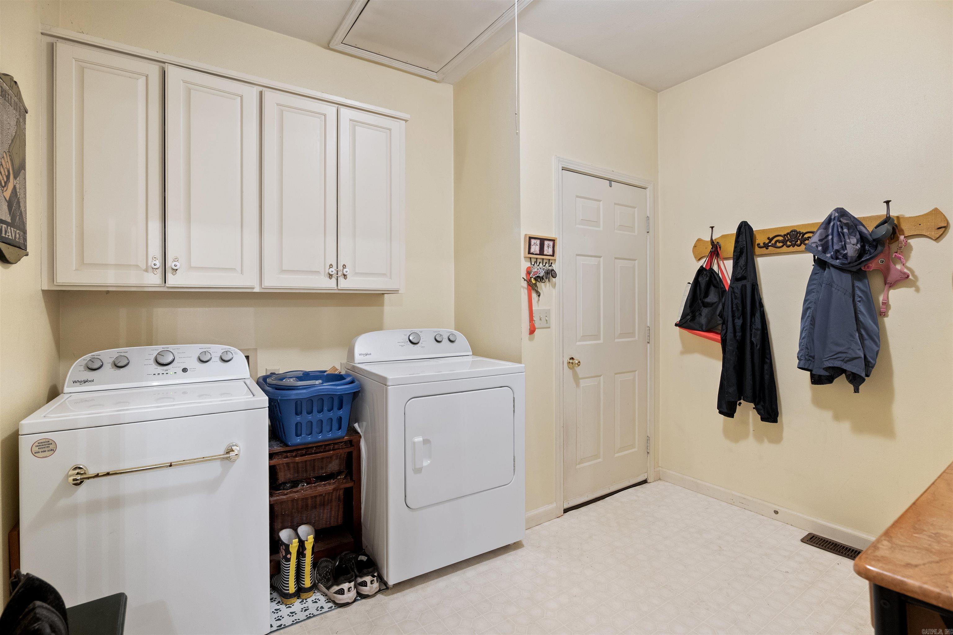 PINECREST MANOR ESTATES - Residential