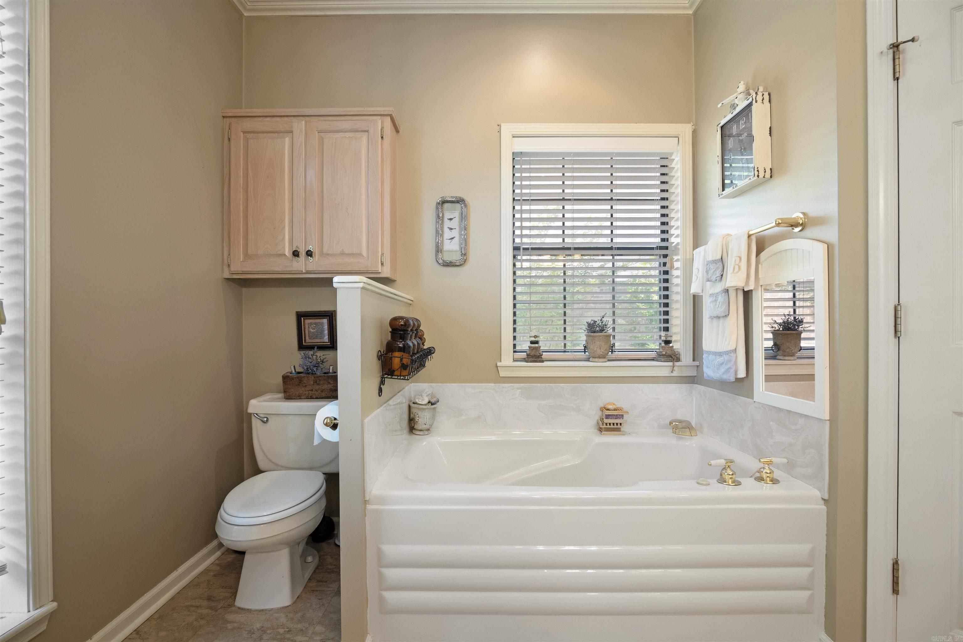 PINECREST MANOR ESTATES - Residential