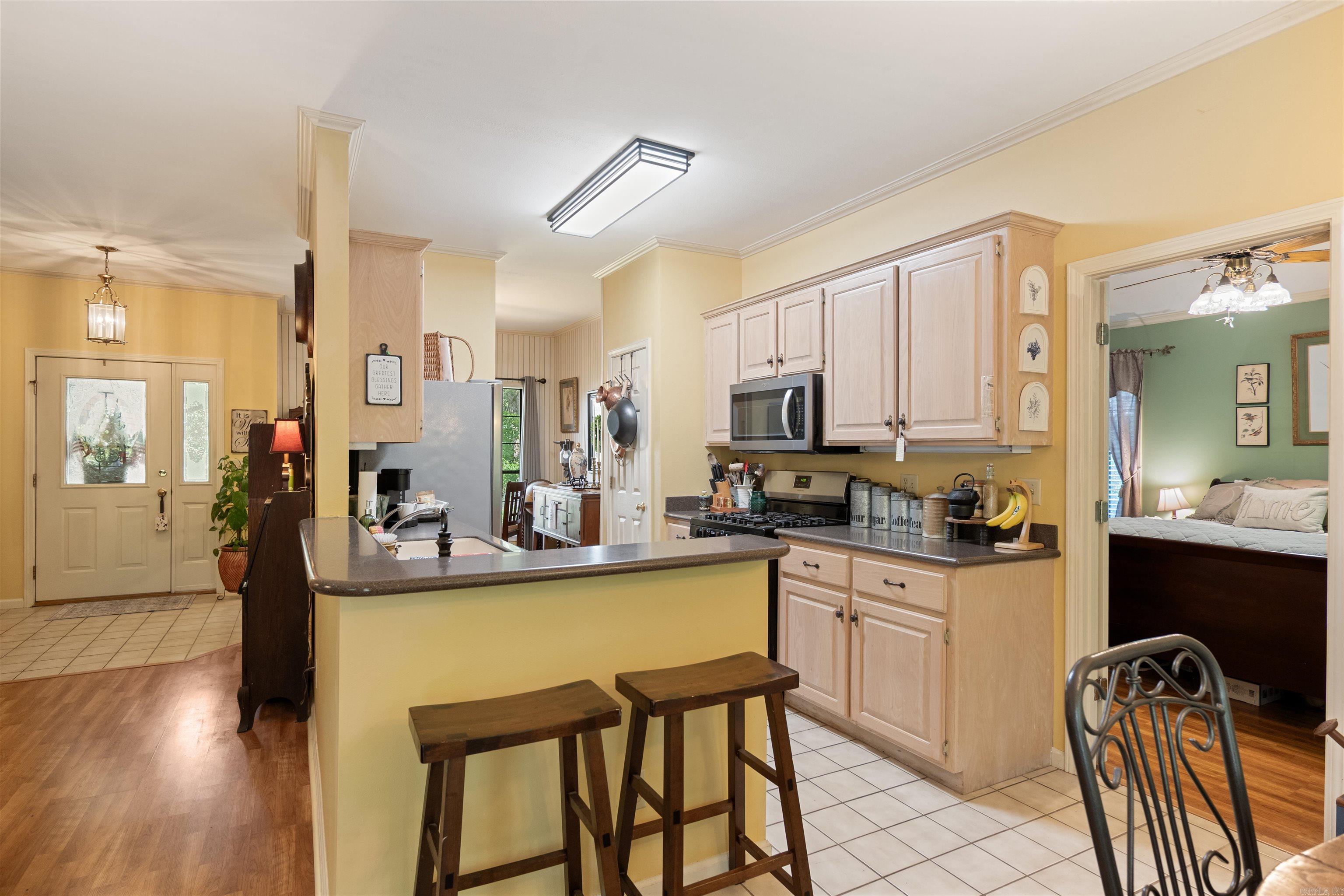PINECREST MANOR ESTATES - Residential