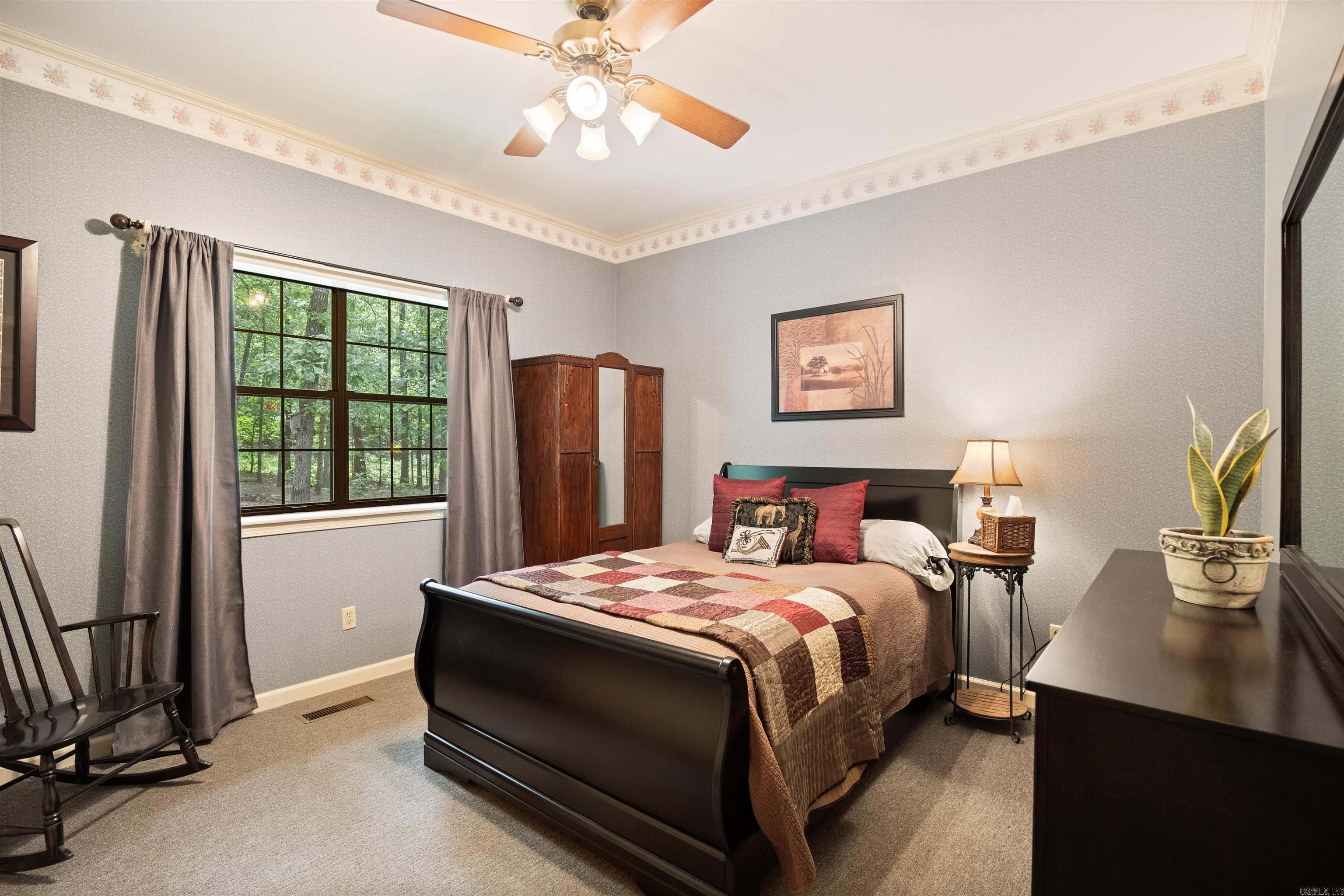 PINECREST MANOR ESTATES - Residential