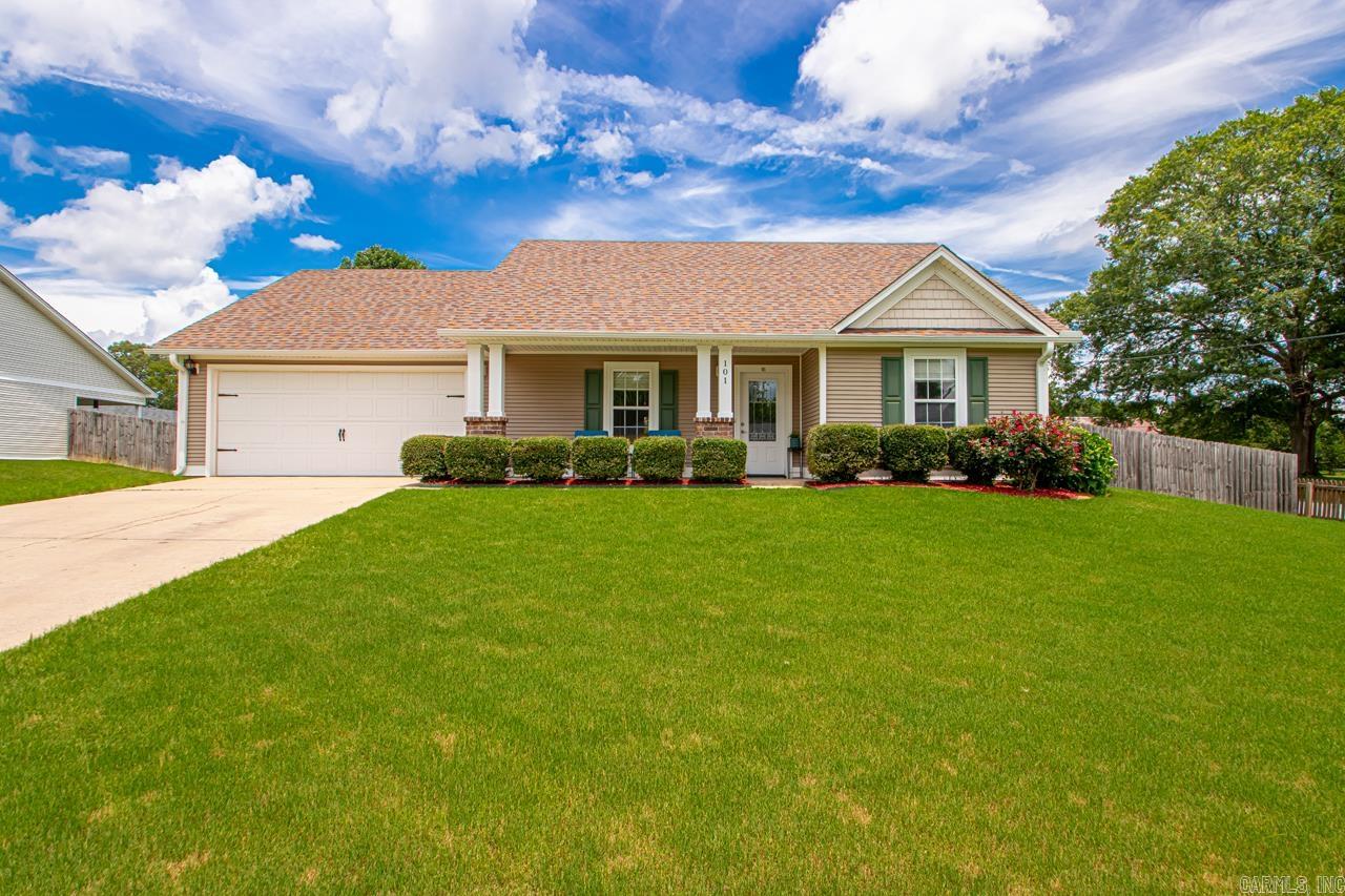 Sound the alarmāthis one is move-in ready! Beautifully landscaped and sitting proudly on a spacious corner lot, this 3-bedroom, 2-bathroom home is just minutes from Harmony Grove Schools. Step inside to an open-concept living and kitchen area, complete with ample counter space and room for a dining tableāperfect for entertaining or family meals. To the right of the living space, youāll find two comfortable guest bedrooms with a full bath between them, along with a spacious laundry room offering. On the opposite side of the home, the private primary suite includes a walk-in closet and a walk-in shower. Step out back to your covered patioāideal for relaxing evenings or weekend get-togethers. The yard is perfectly manicured and easy to maintain, making outdoor living a breeze. Plus, enjoy peace of mind with a new roof installed in 2024. This home checks all the boxesādonāt wait! Schedule your private showing today!