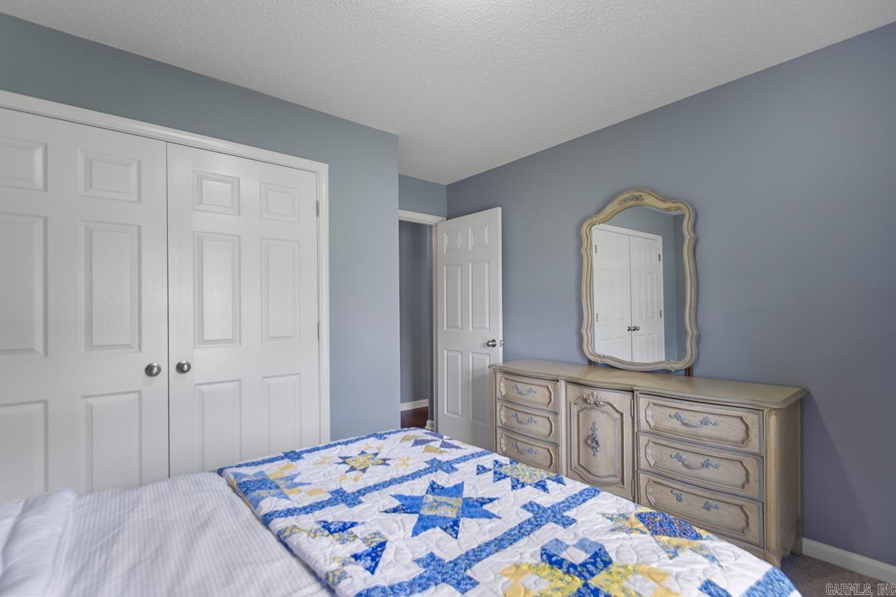 PLANTATION ACRES - Residential