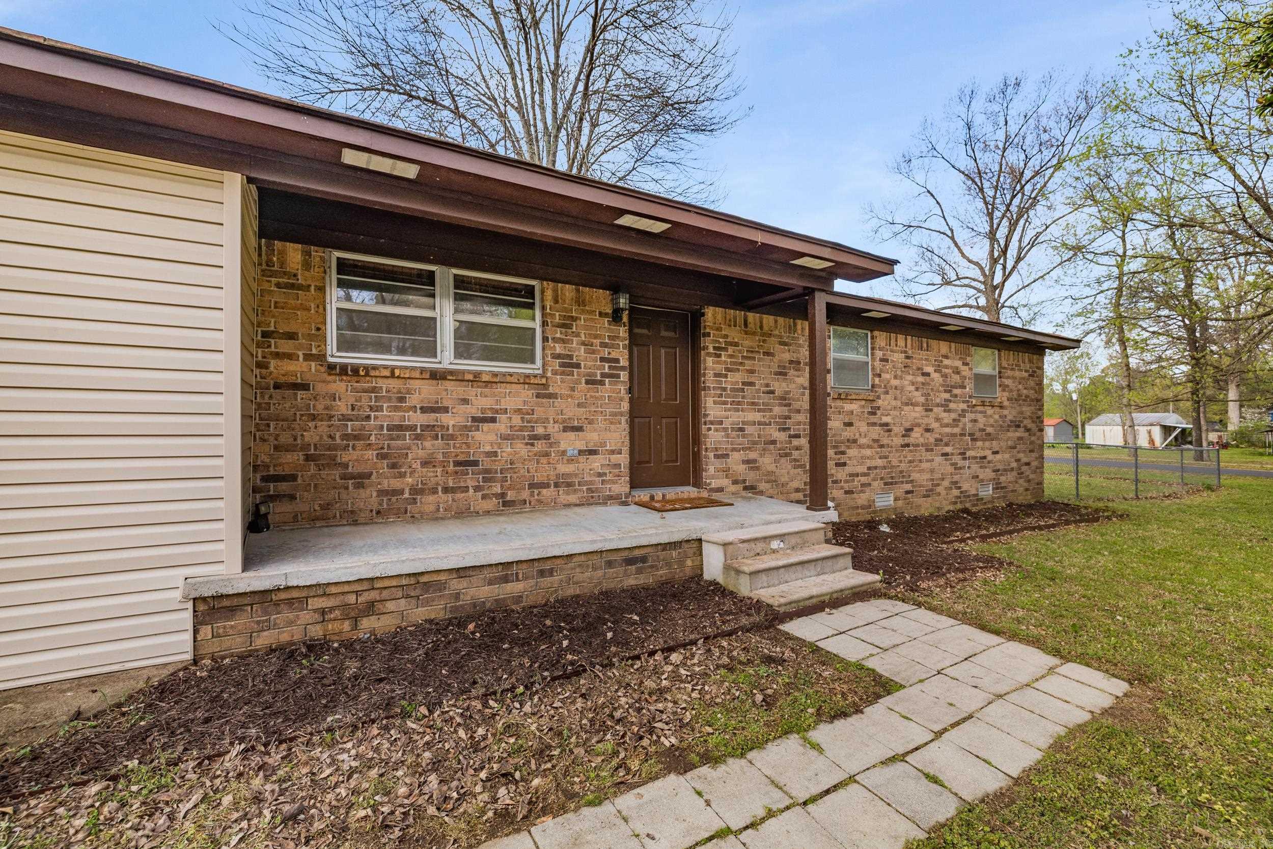 OAK MEADOWS - Residential