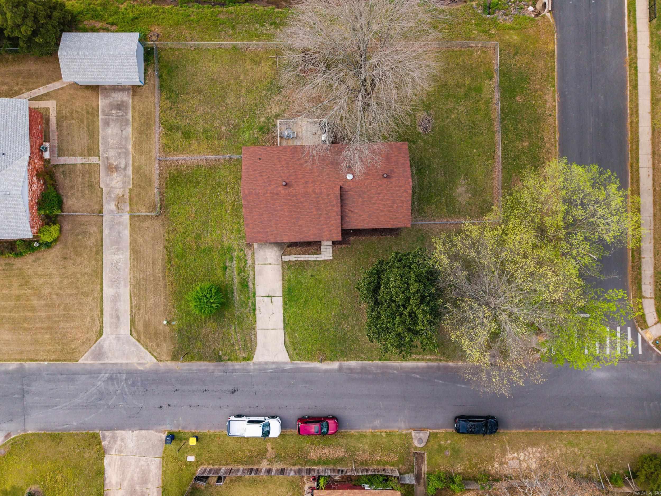 OAK MEADOWS - Residential