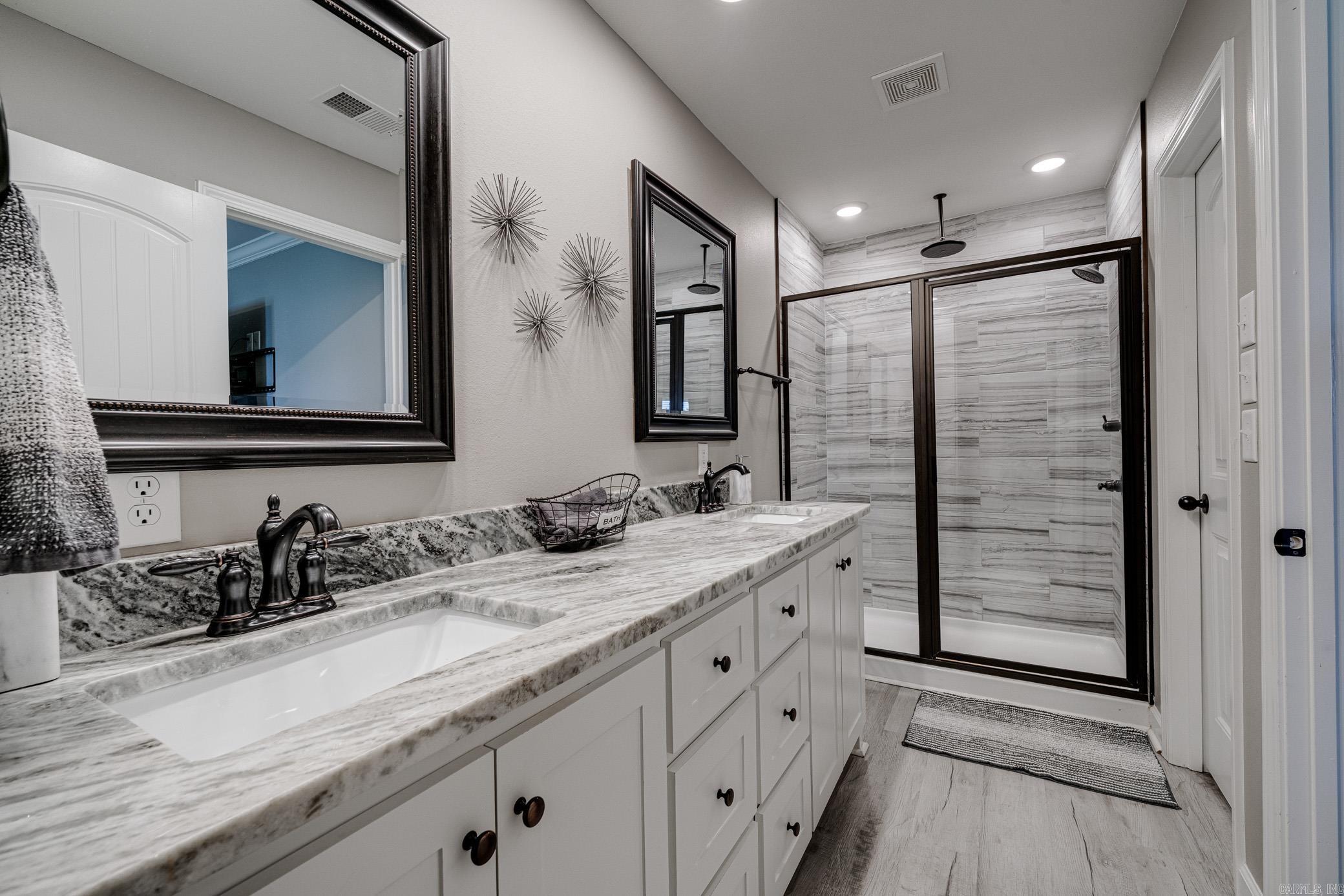 Lilly Ann - Residential