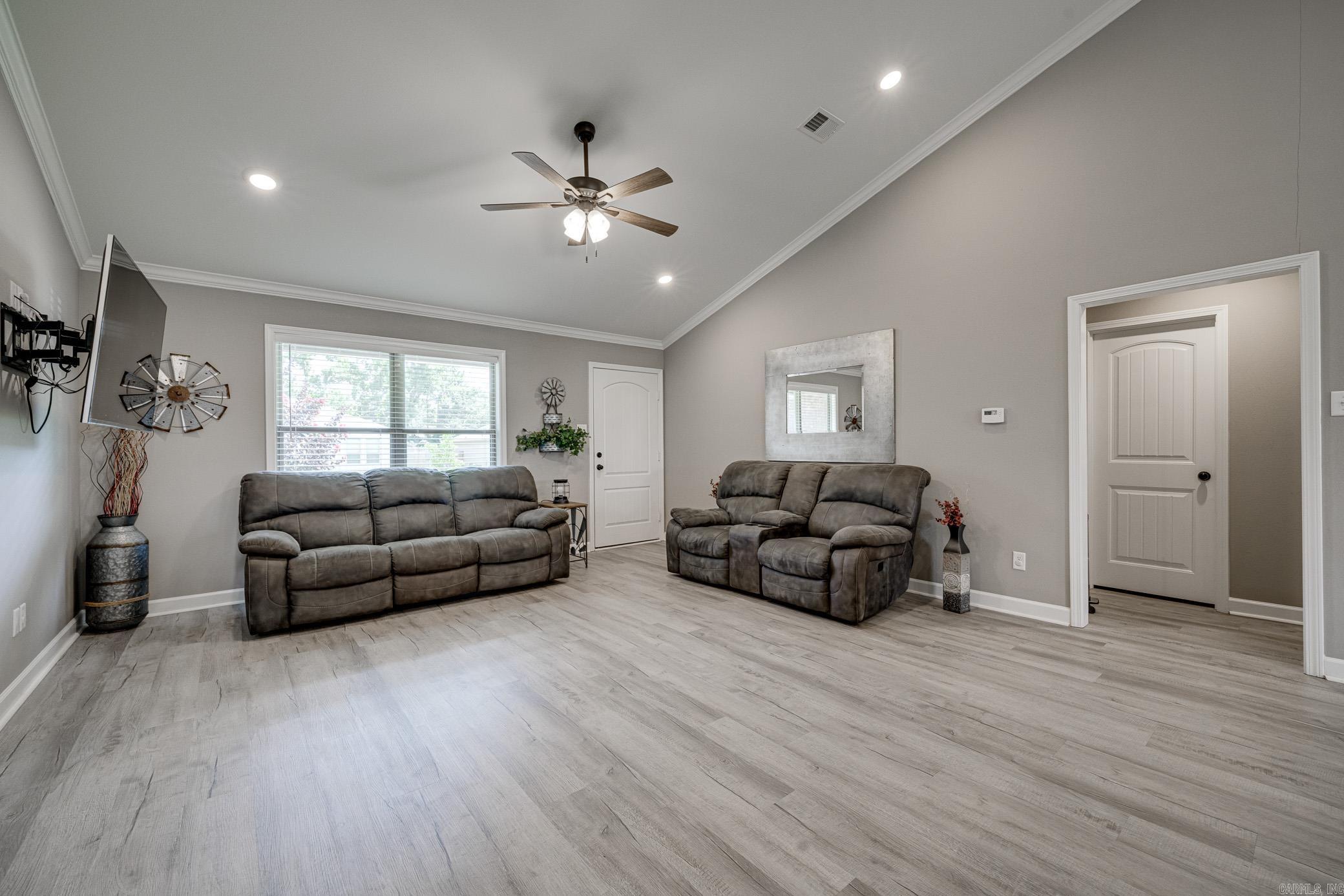 Lilly Ann - Residential