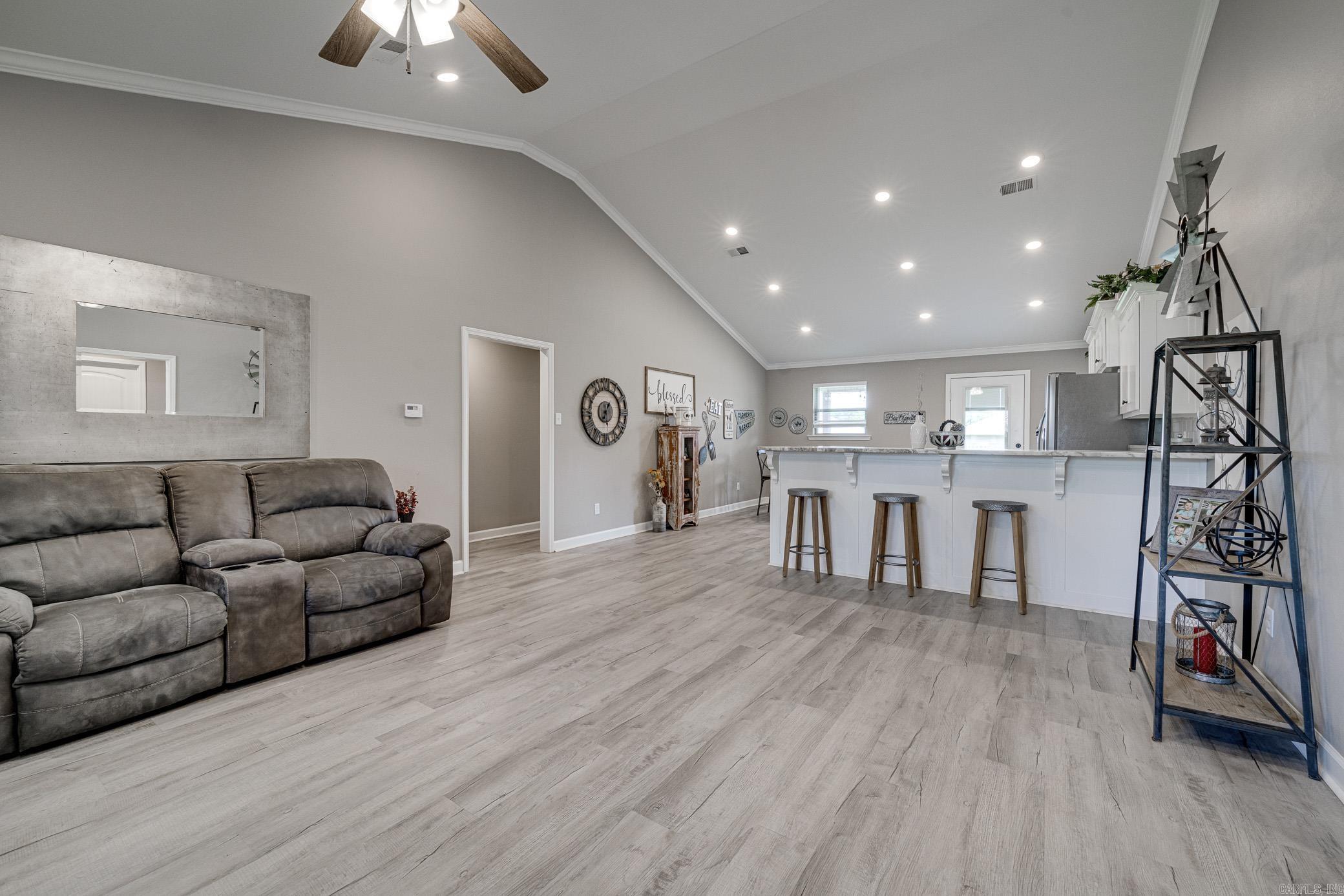 Lilly Ann - Residential