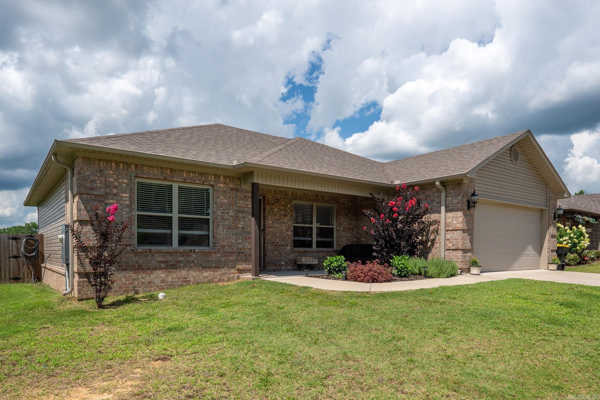 Lilly Ann - Residential