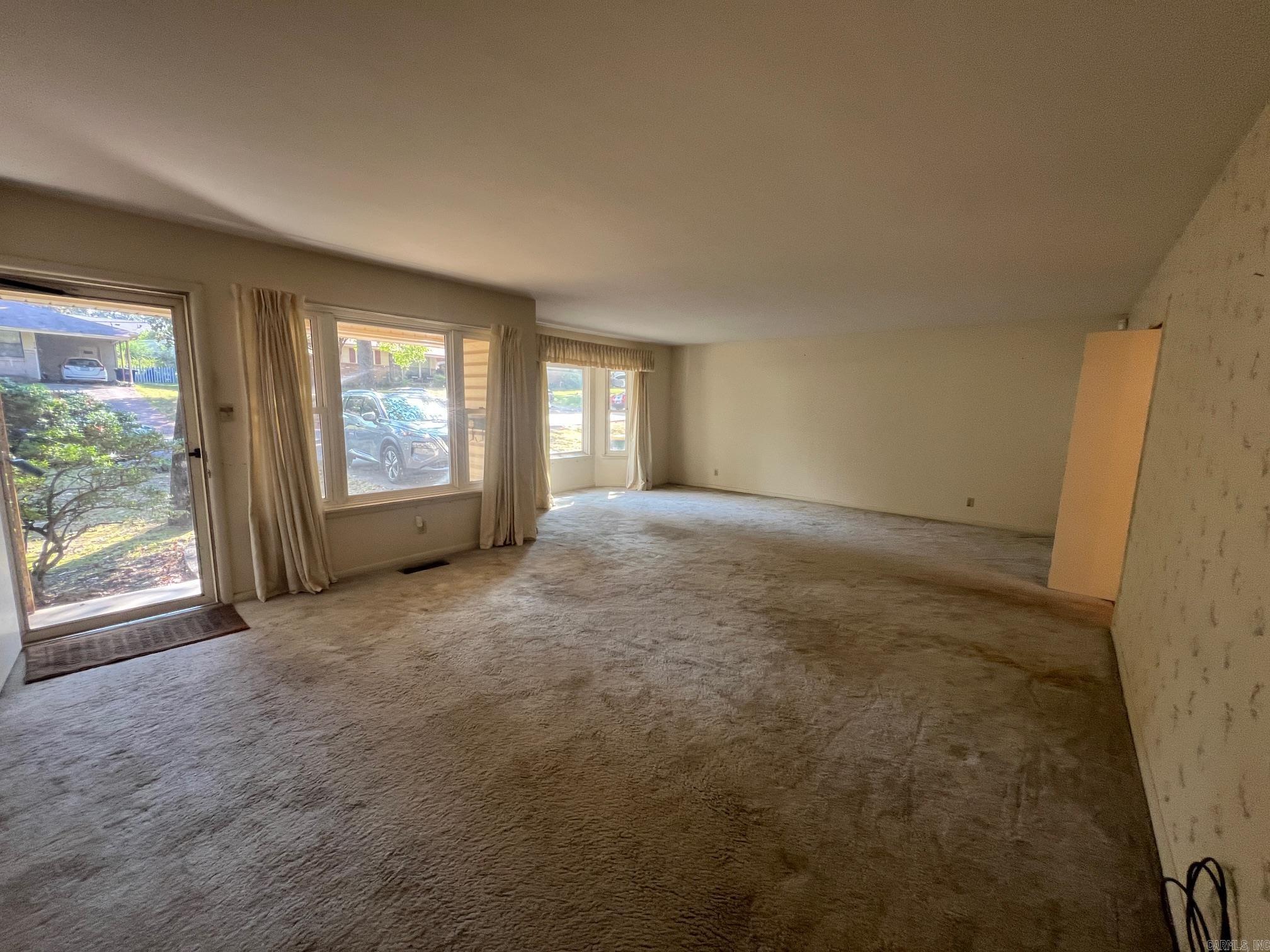 INDIAN HILLS - Residential