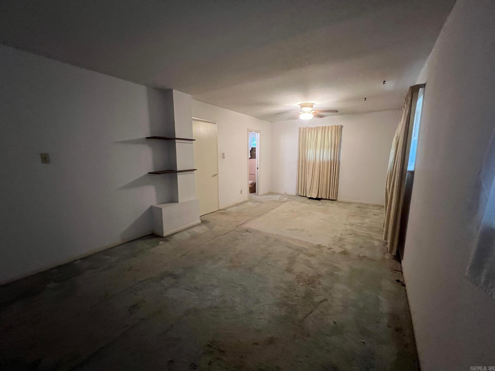 INDIAN HILLS - Residential