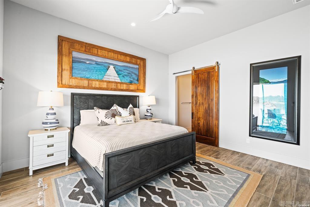 LAKEVIEW - Residential