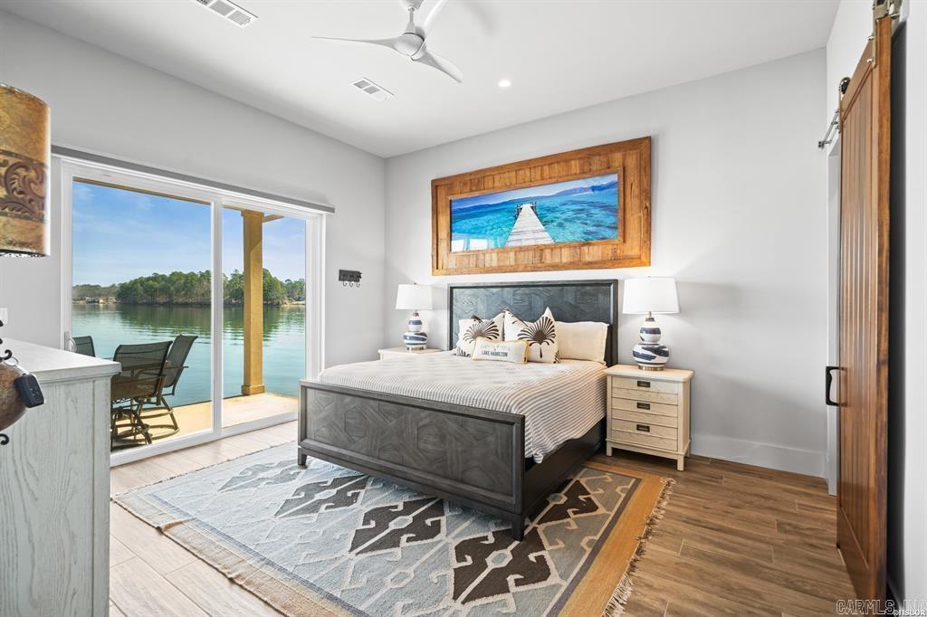 LAKEVIEW - Residential