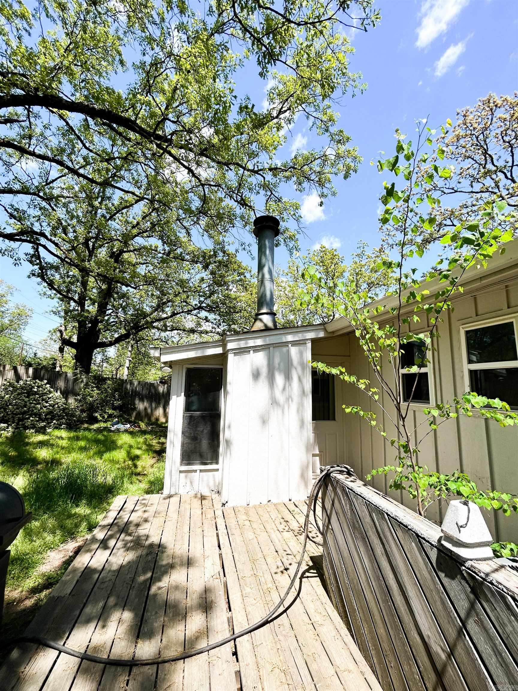 INDIAN HILLS - Residential